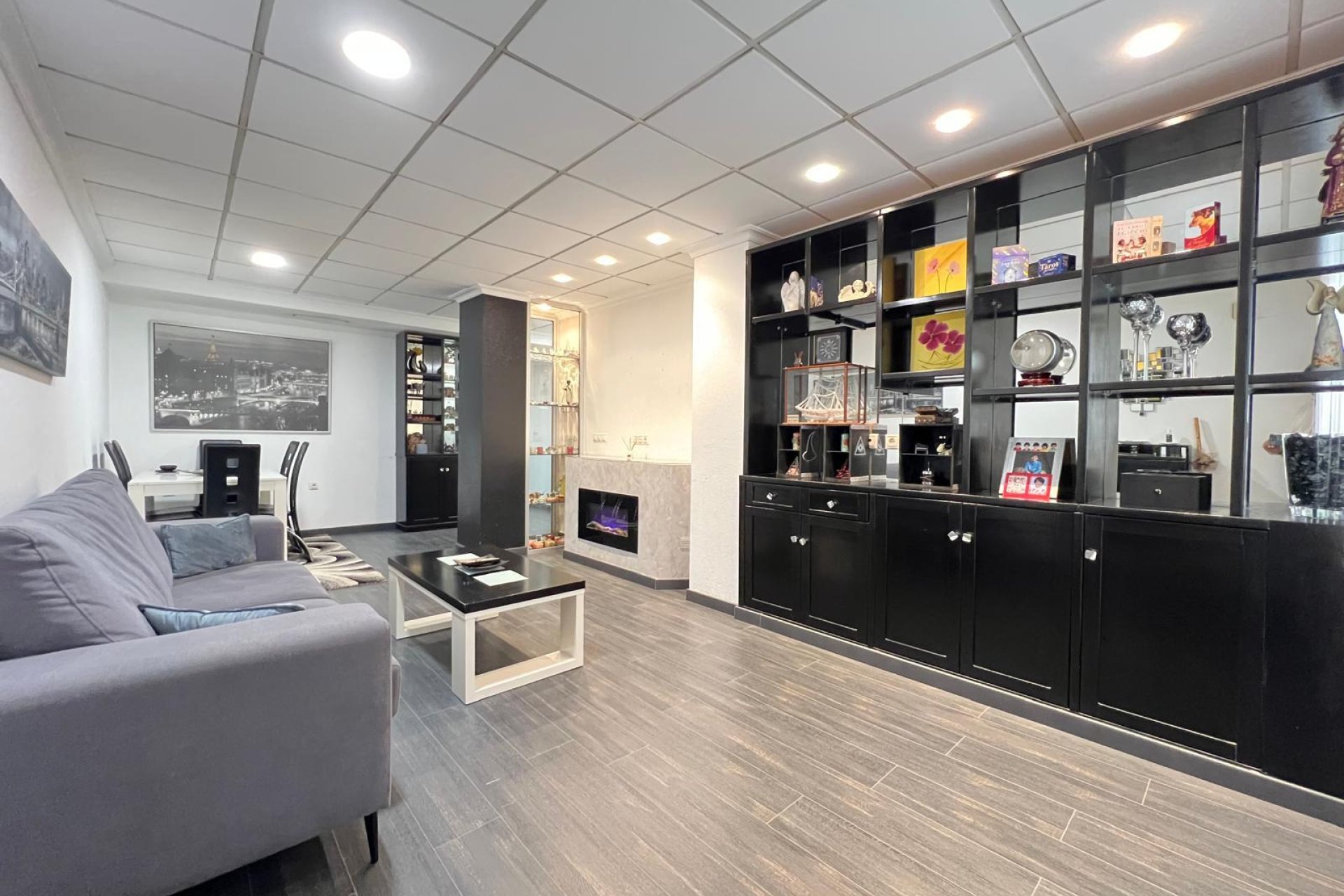 Resale - Apartamento - Torrevieja - Playa del Cura