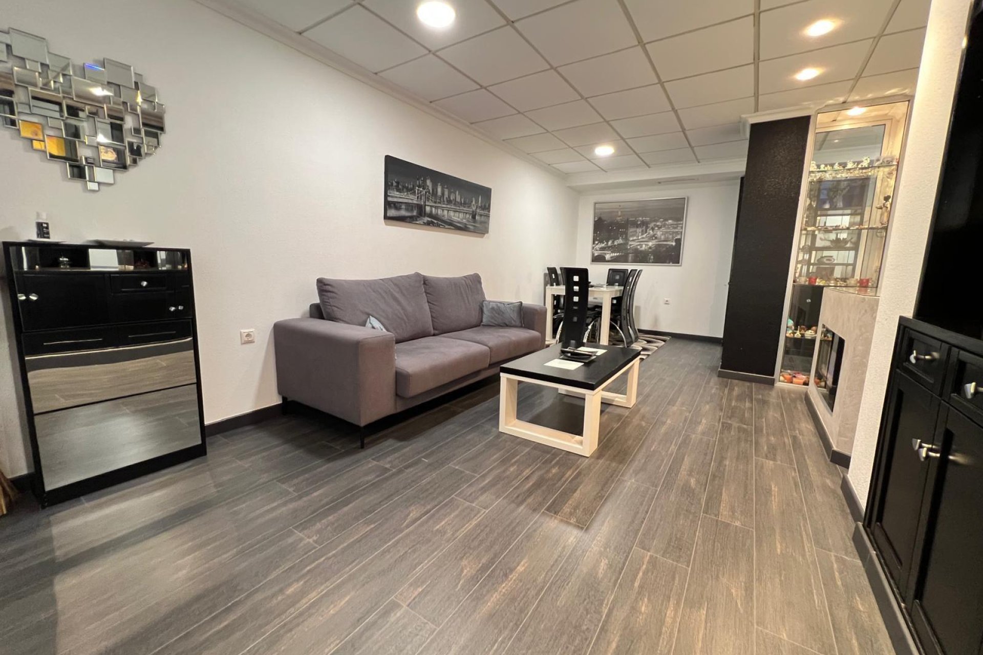 Resale - Apartamento - Torrevieja - Playa del Cura