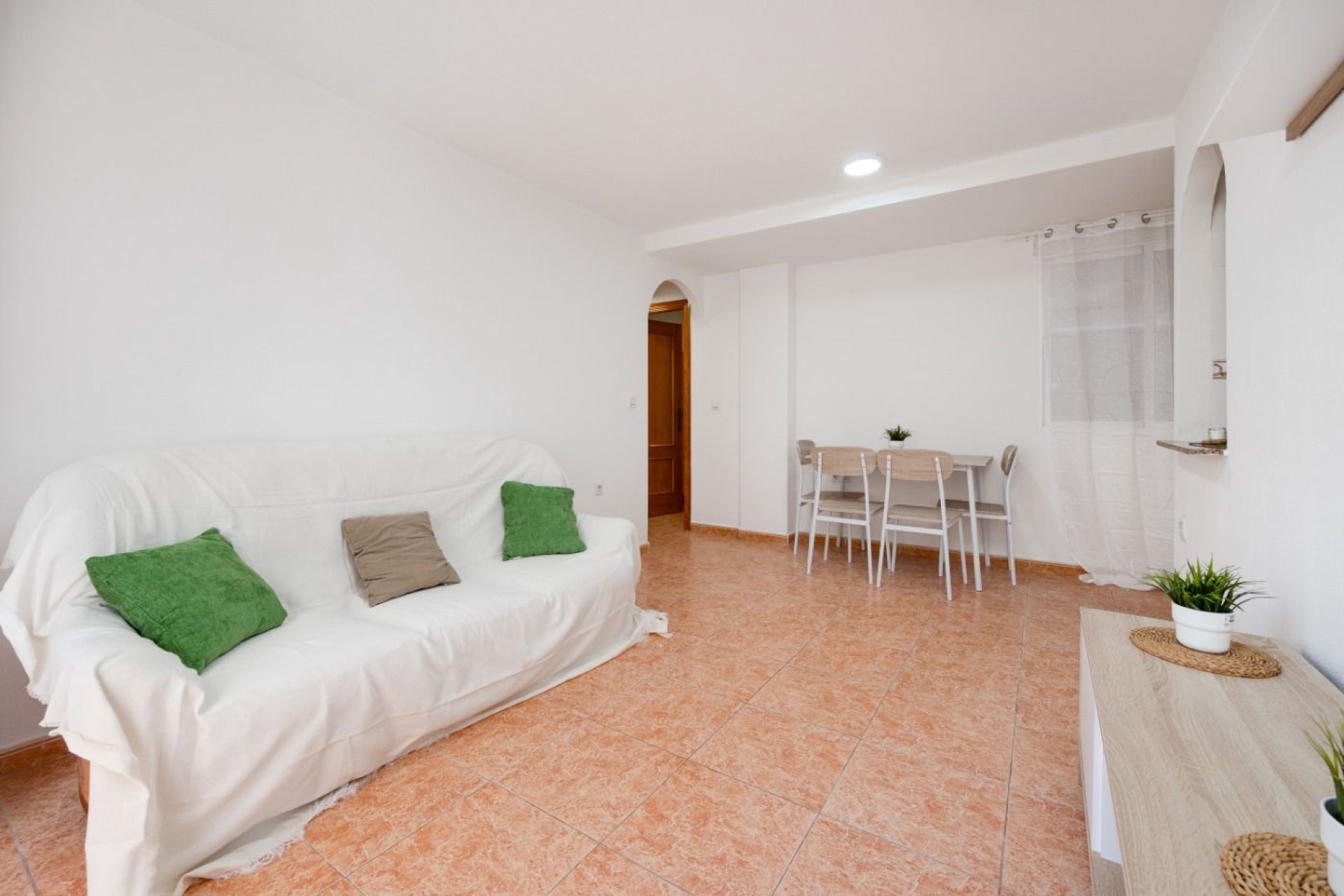 Resale - Apartamento - Torrevieja - Playa del Cura