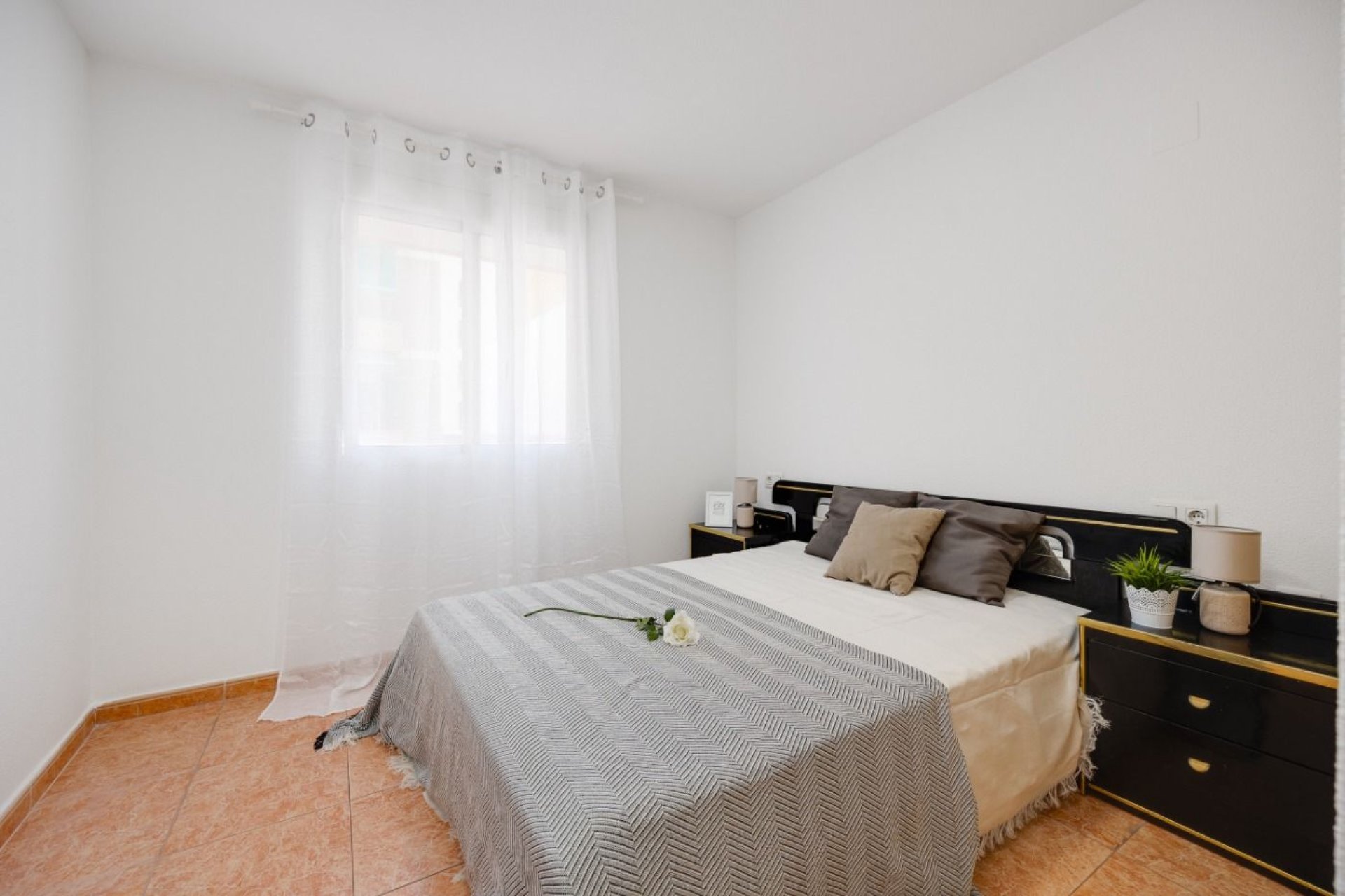 Resale - Apartamento - Torrevieja - Playa del Cura