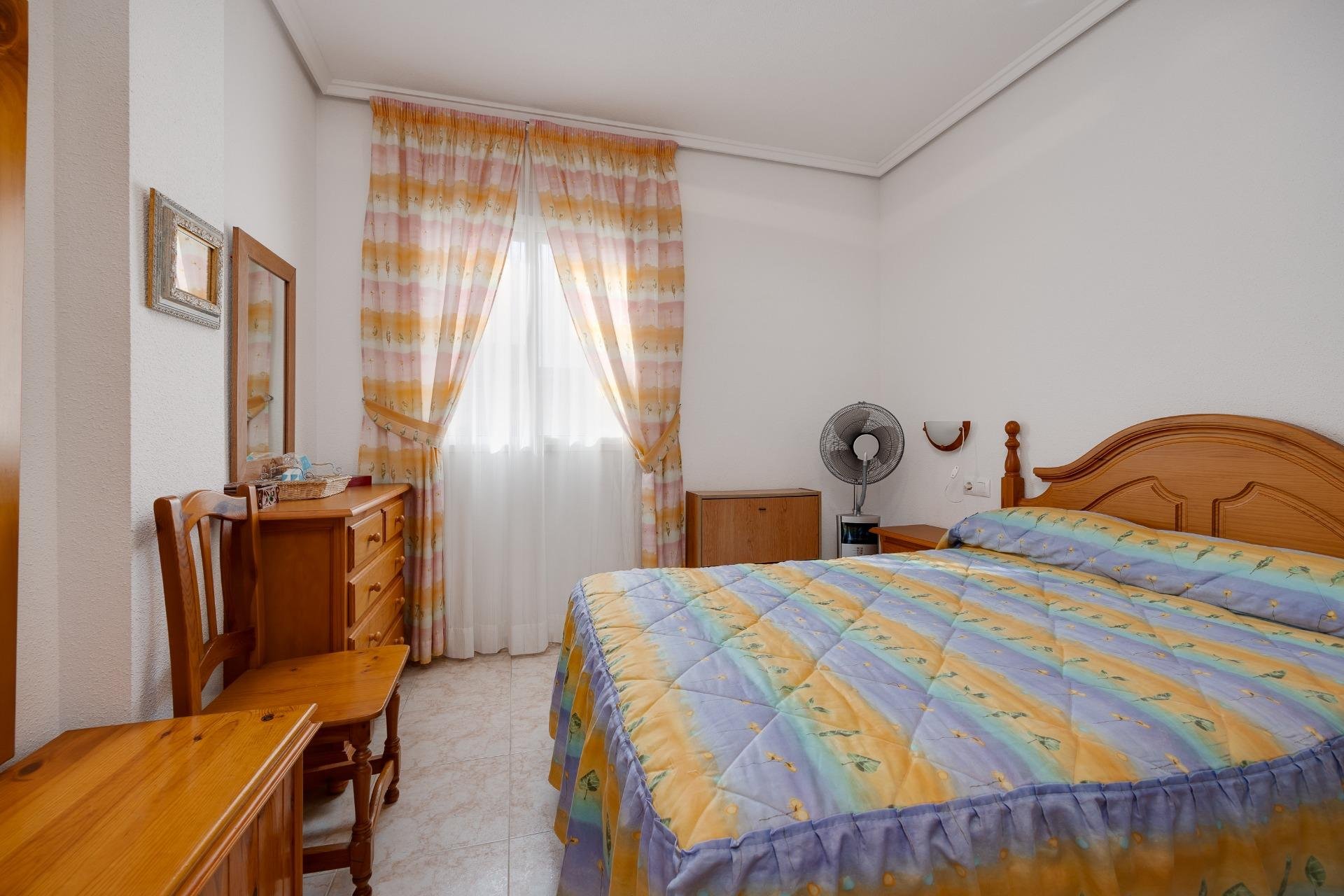 Resale - Apartamento - Torrevieja - Playa del Cura