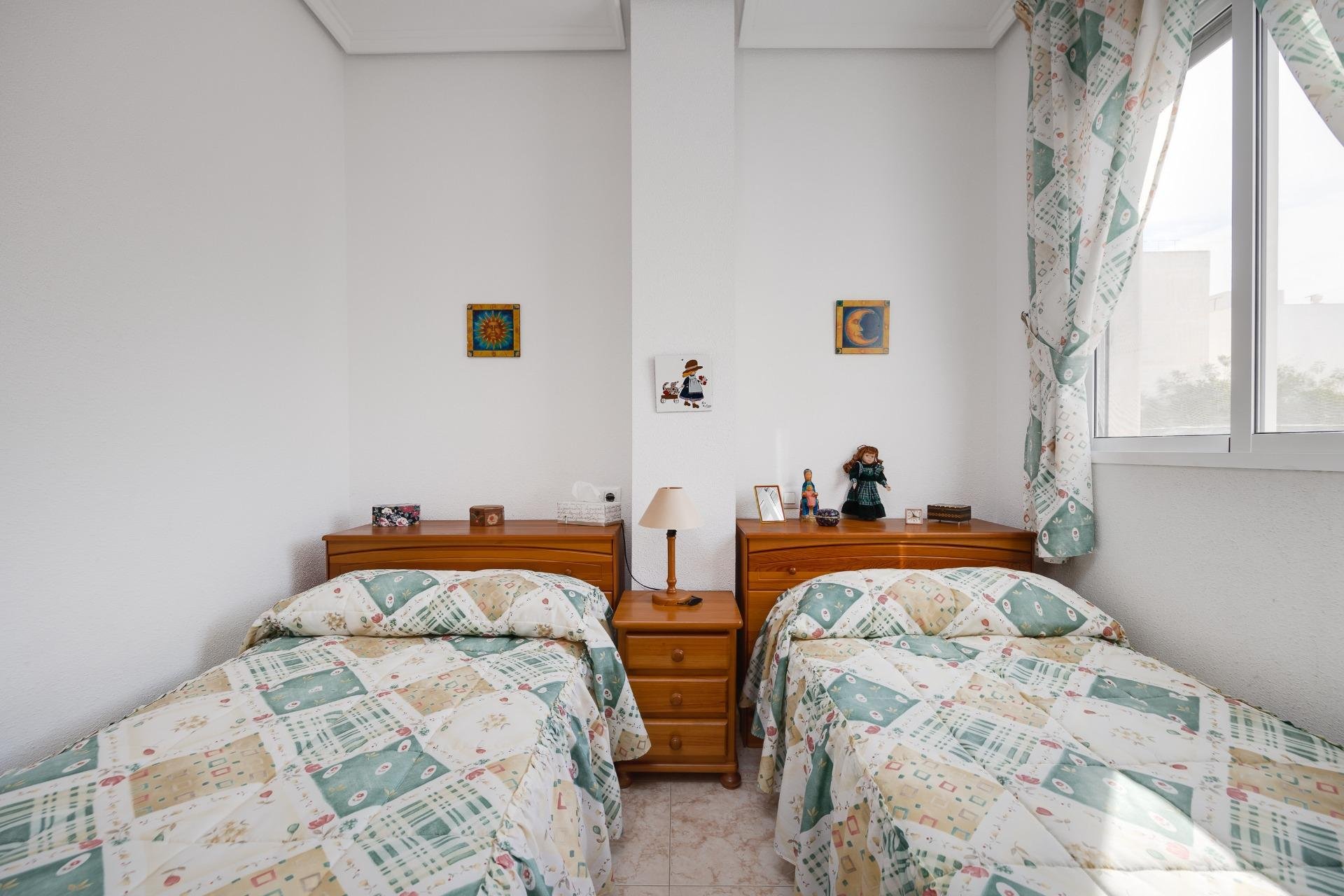 Resale - Apartamento - Torrevieja - Playa del Cura