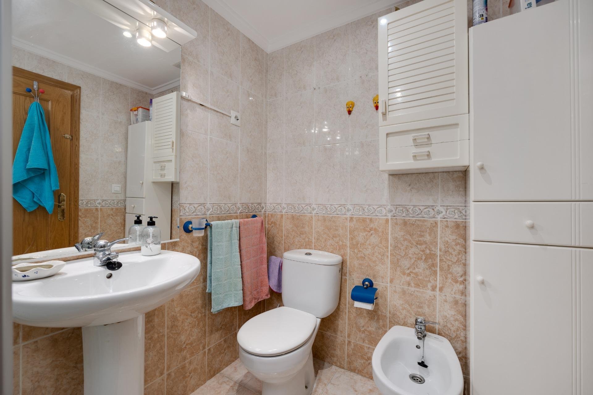Resale - Apartamento - Torrevieja - Playa del Cura