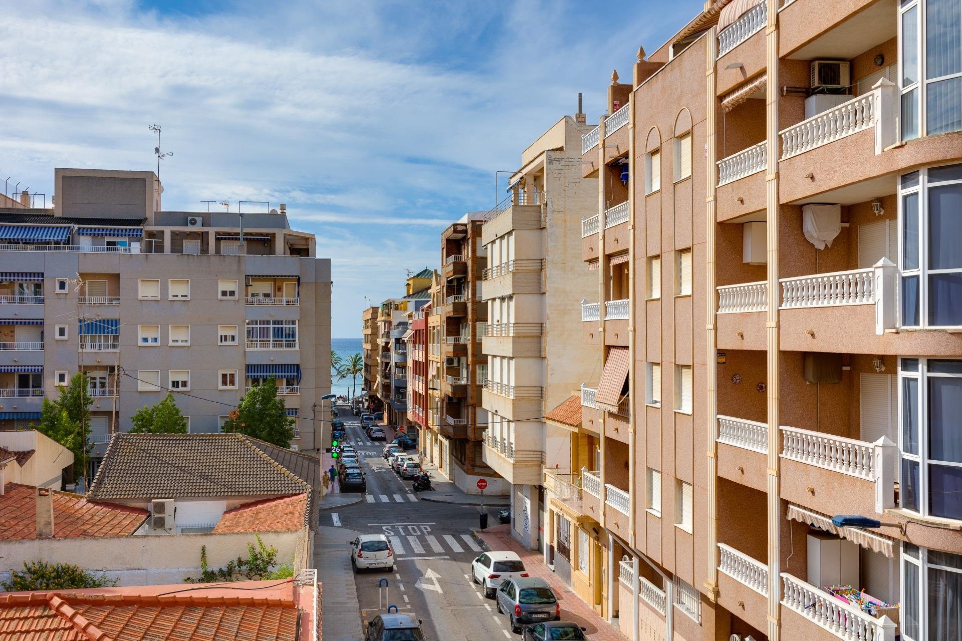 Resale - Apartamento - Torrevieja - Playa del Cura