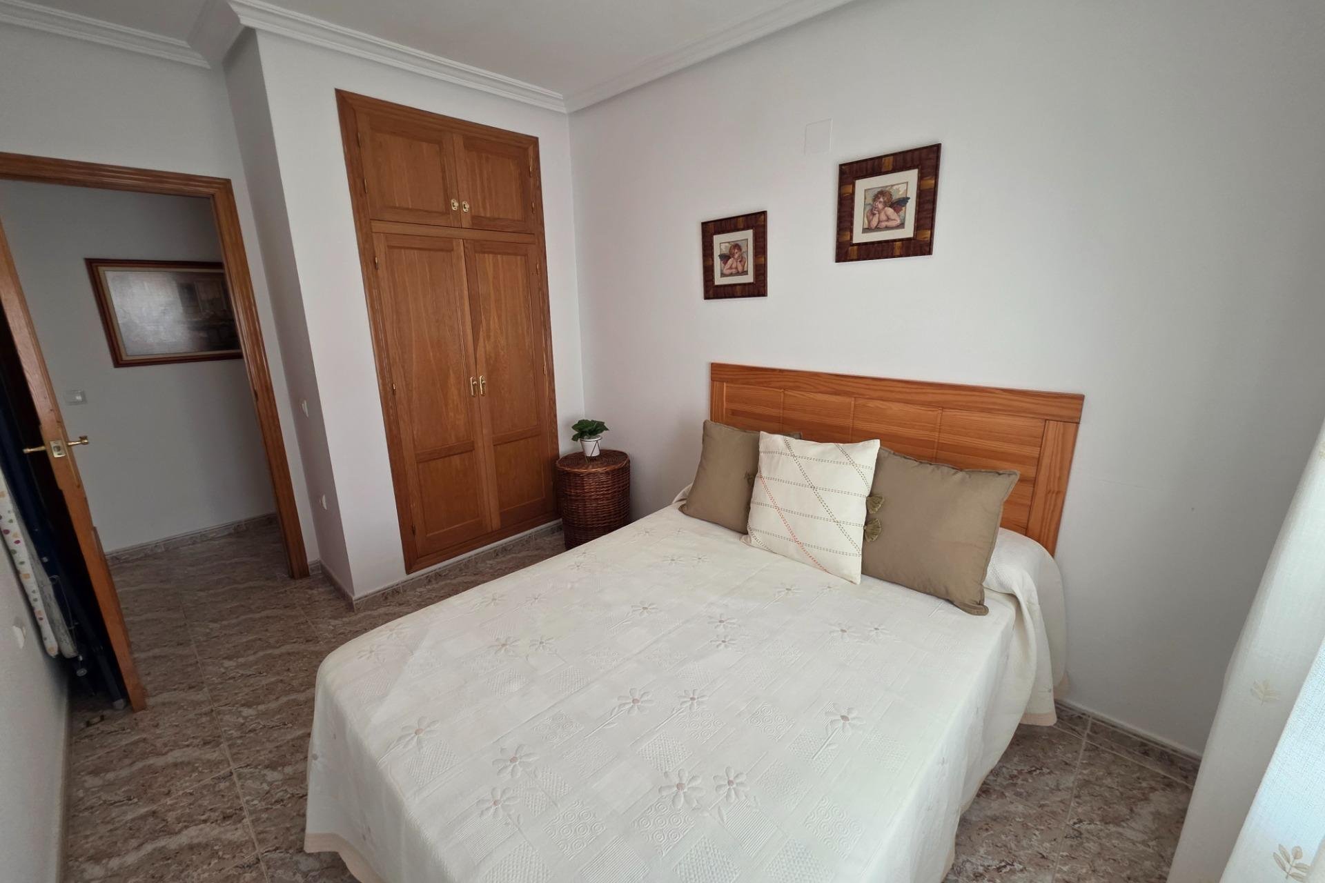 Resale - Apartamento - Torrevieja - Playa del Cura