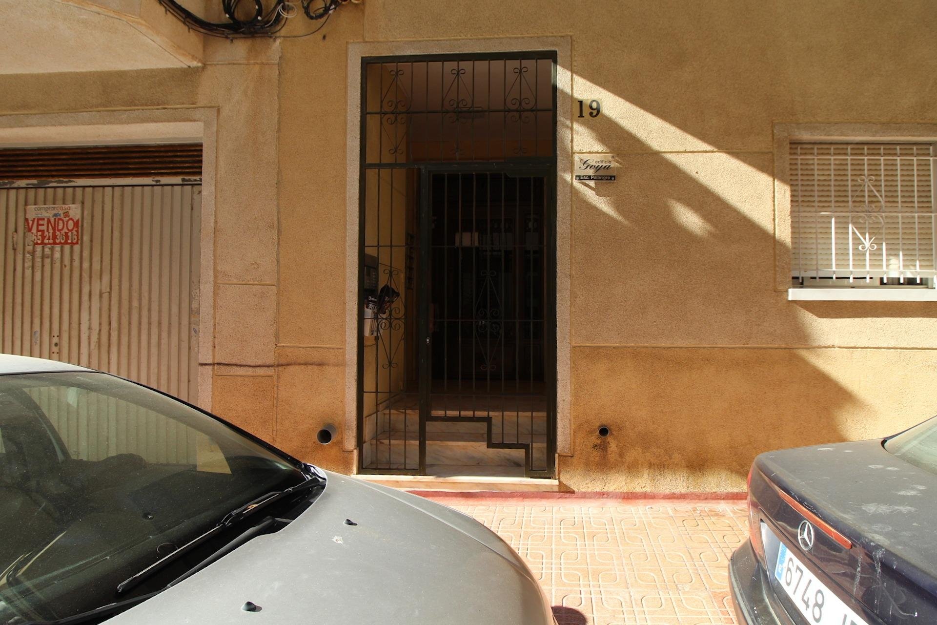 Resale - Apartamento - Torrevieja - Playa del Cura