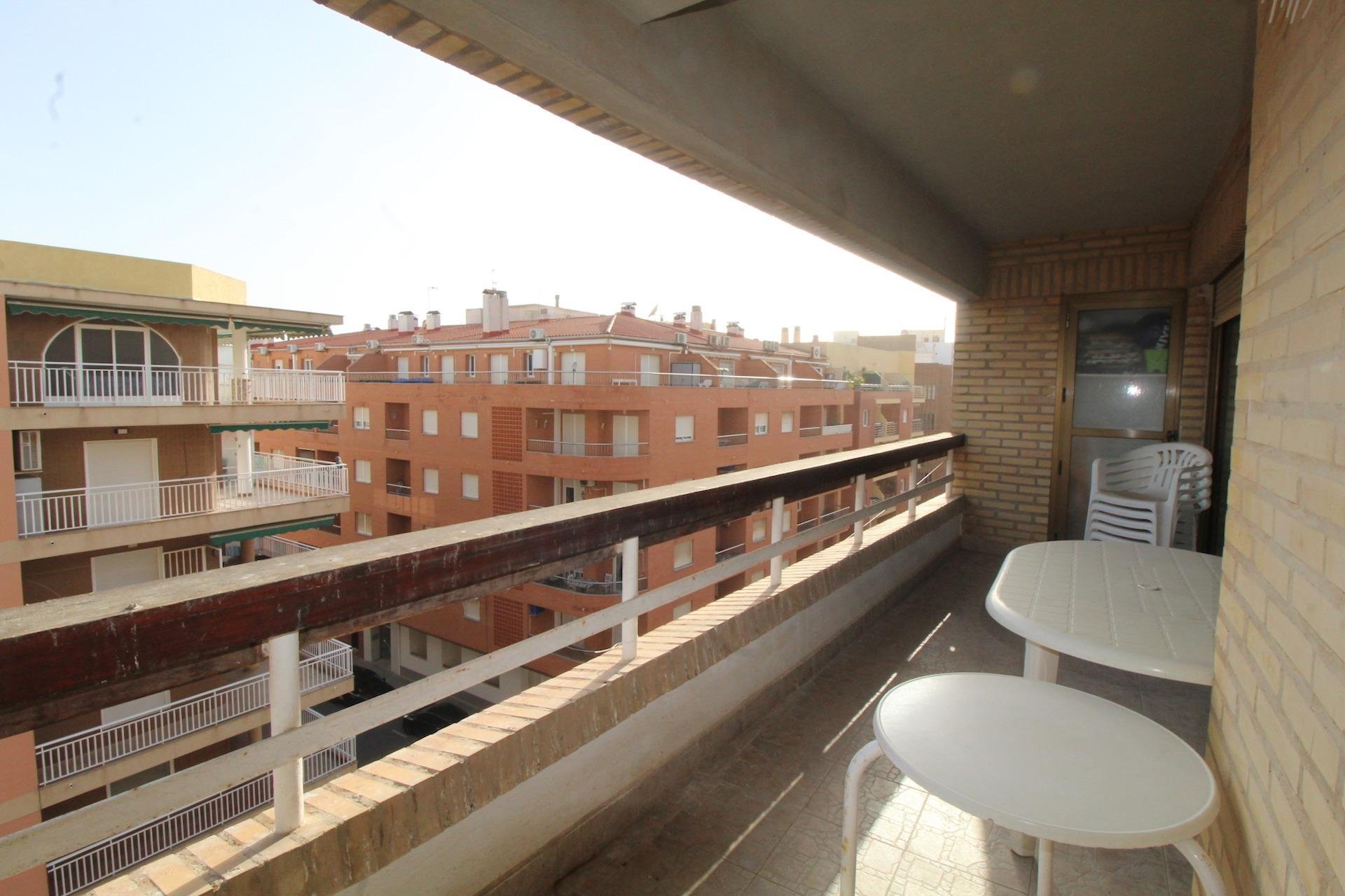 Resale - Apartamento - Torrevieja - Playa del Cura