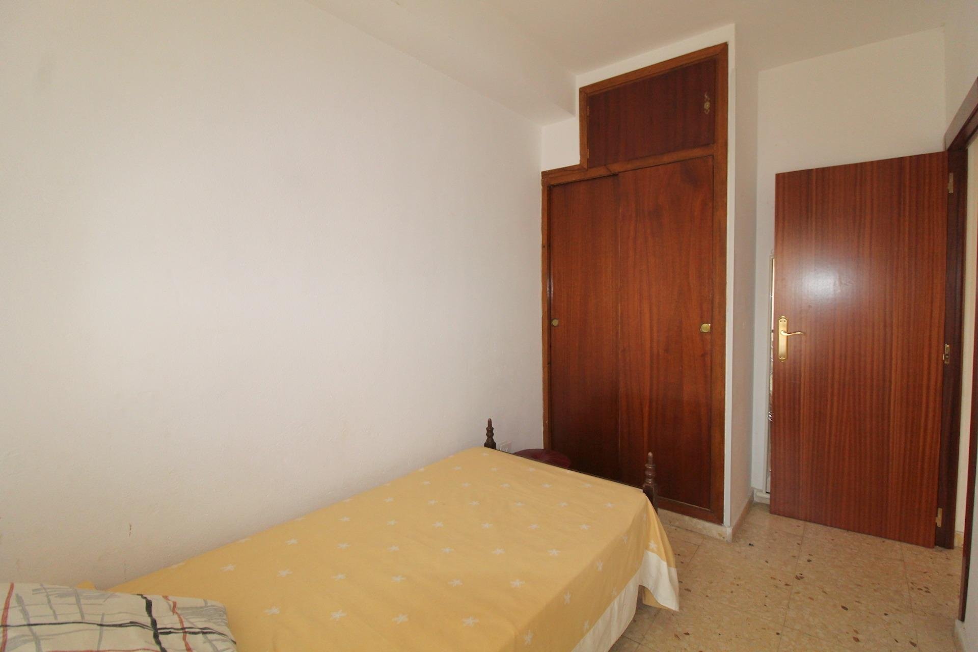 Resale - Apartamento - Torrevieja - Playa del Cura