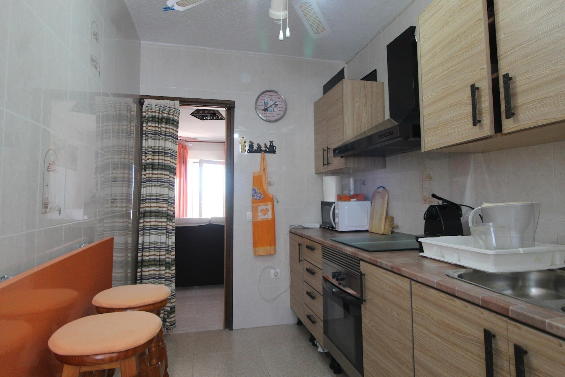 Resale - Apartamento - Torrevieja - Playa del Cura