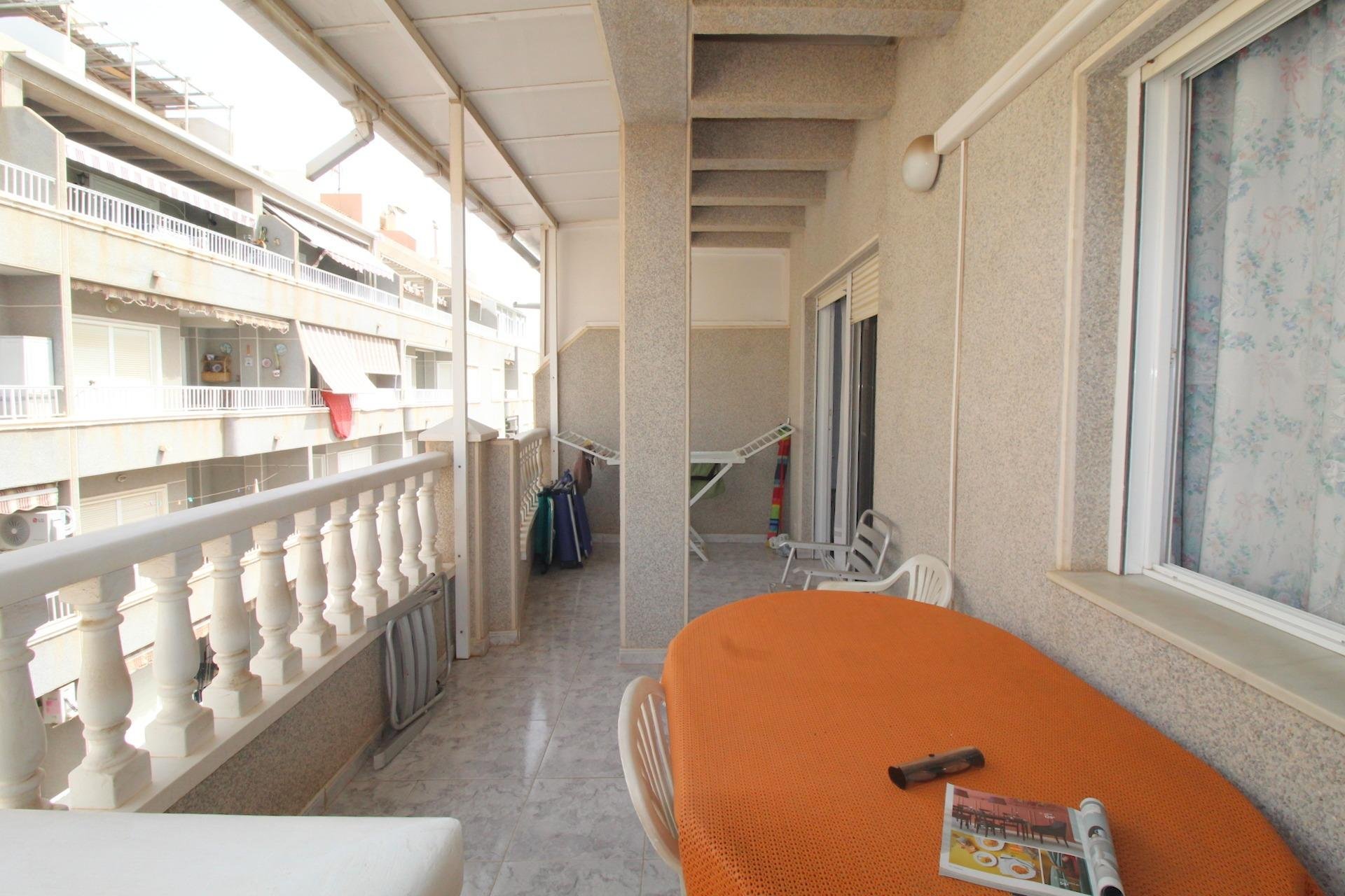 Resale - Apartamento - Torrevieja - Playa del Cura