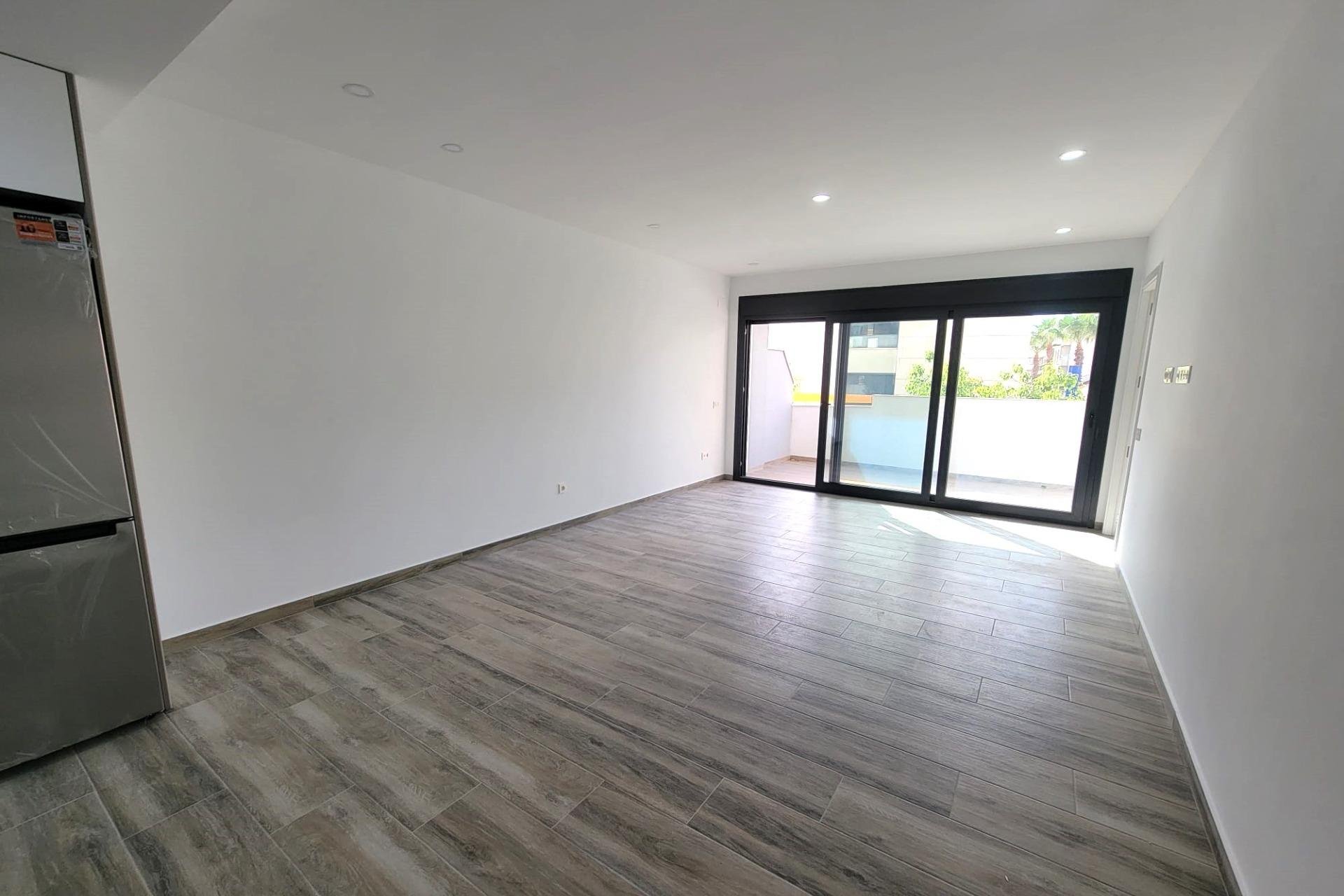 Resale - Apartamento - Torrevieja - Playa del Cura