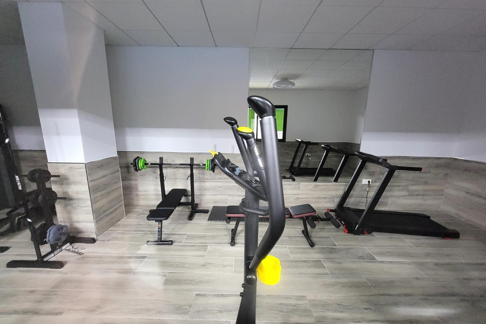 Resale - Apartamento - Torrevieja - Playa del Cura