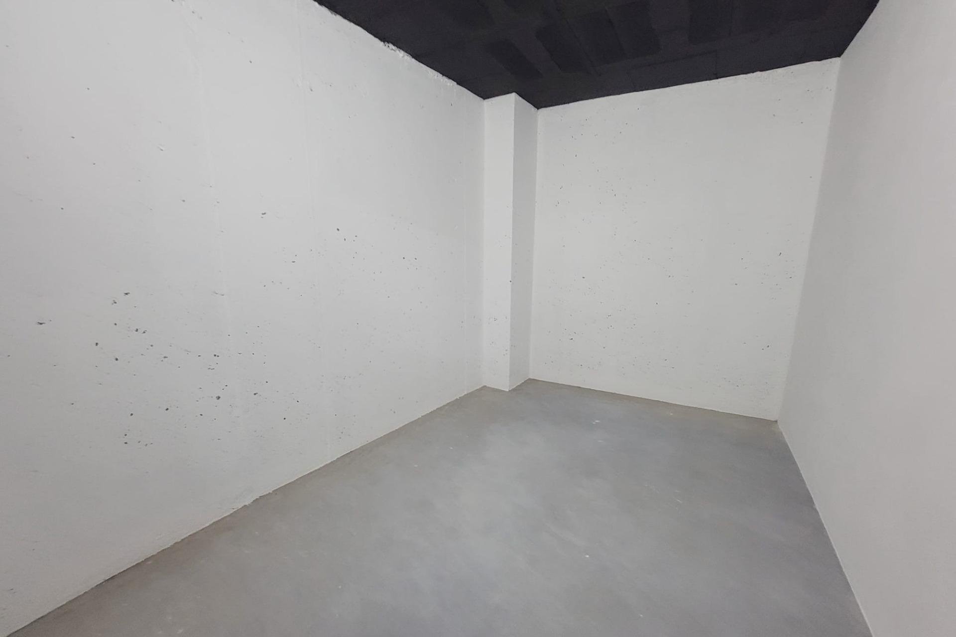 Resale - Apartamento - Torrevieja - Playa del Cura