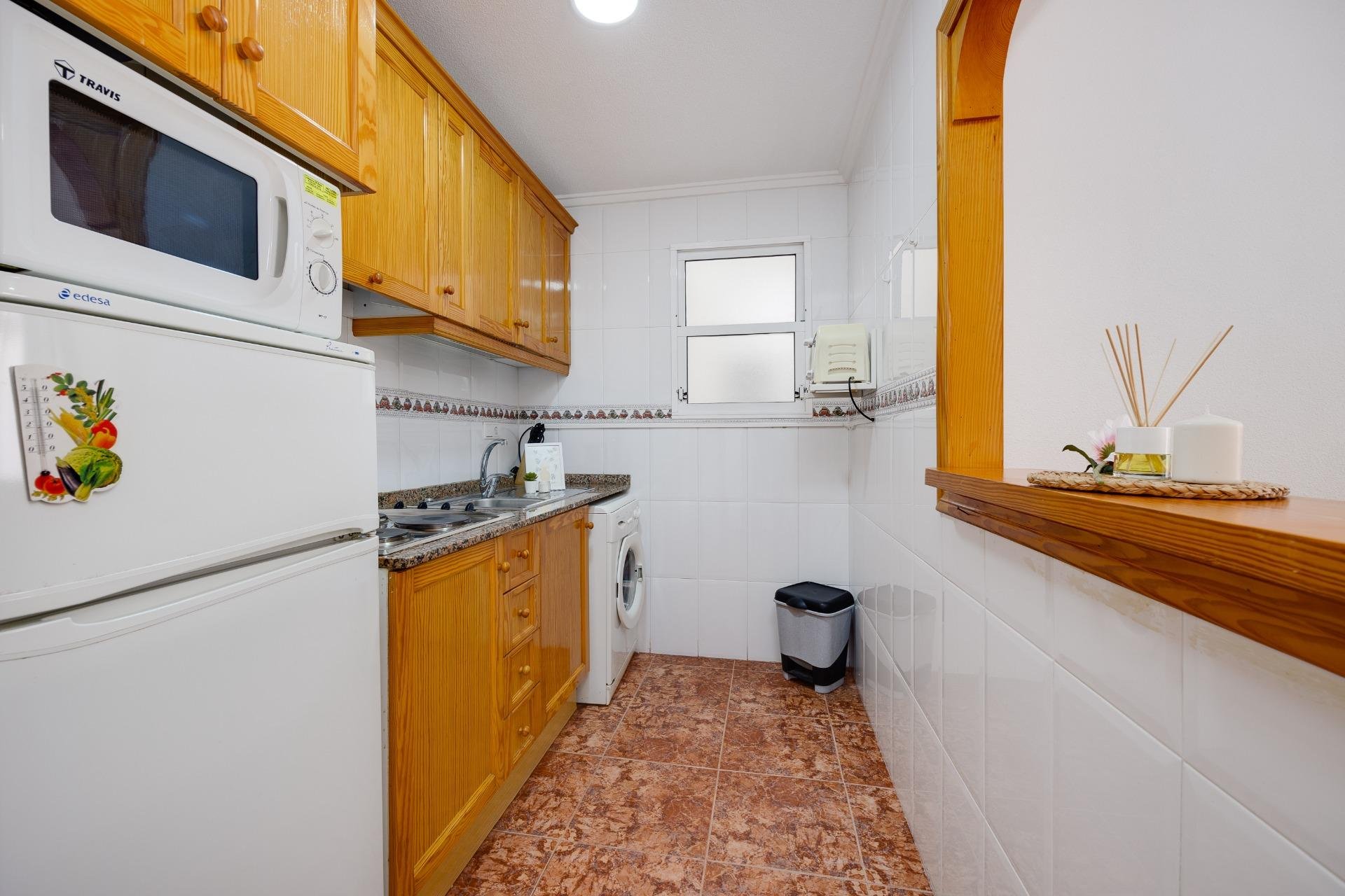 Resale - Apartamento - Torrevieja - Playa del Cura