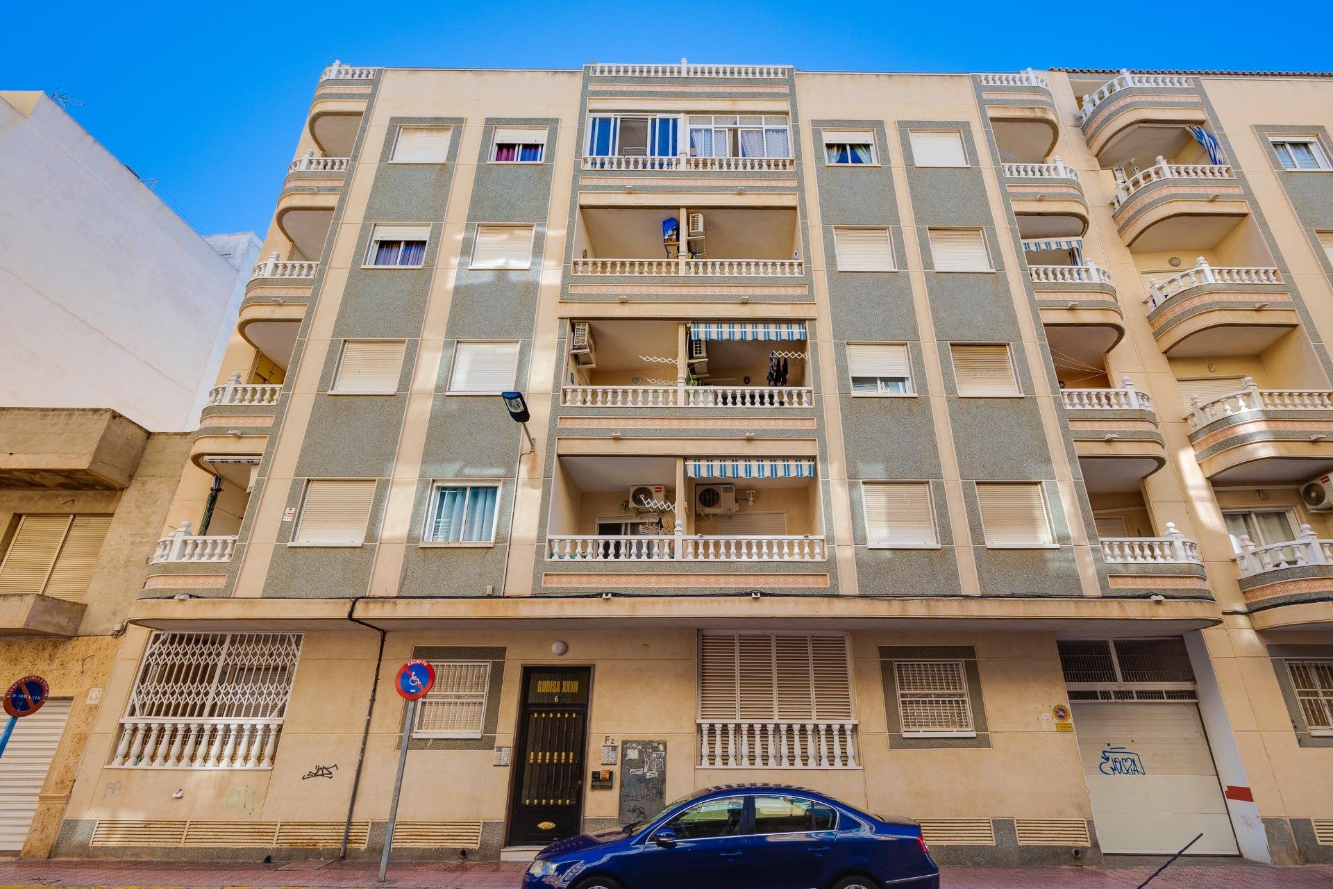 Resale - Apartamento - Torrevieja - Playa del Cura
