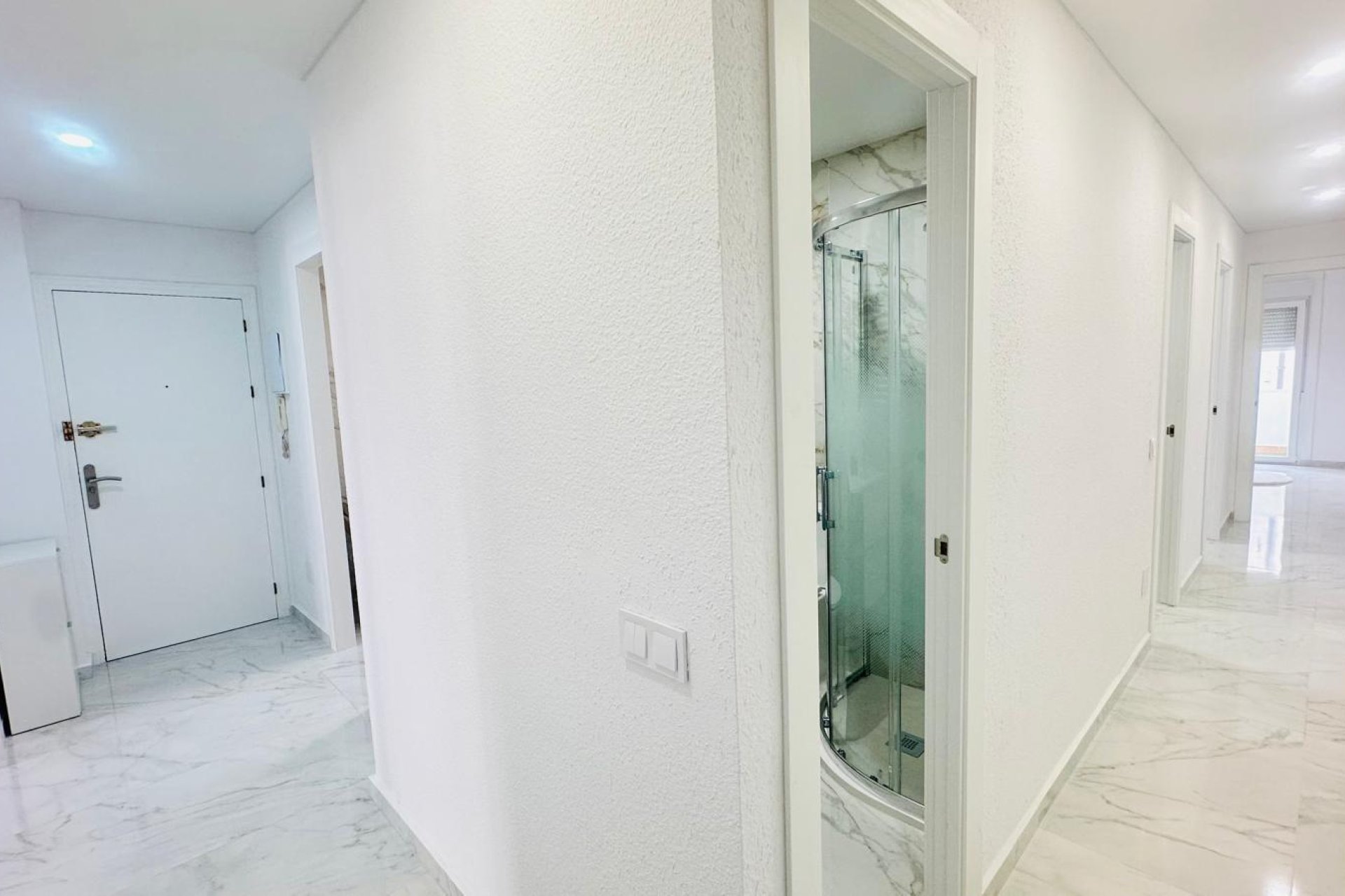 Resale - Apartamento - Torrevieja - Playa del Cura