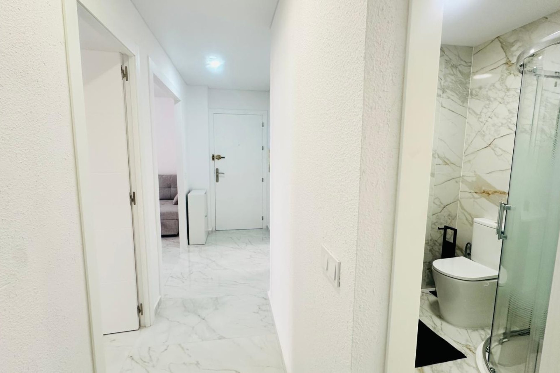 Resale - Apartamento - Torrevieja - Playa del Cura