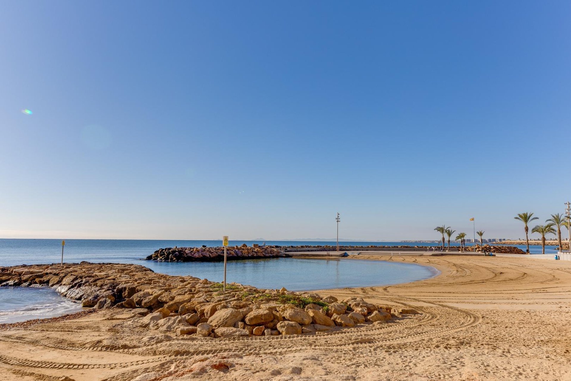 Resale - Apartamento - Torrevieja - Playa del Cura