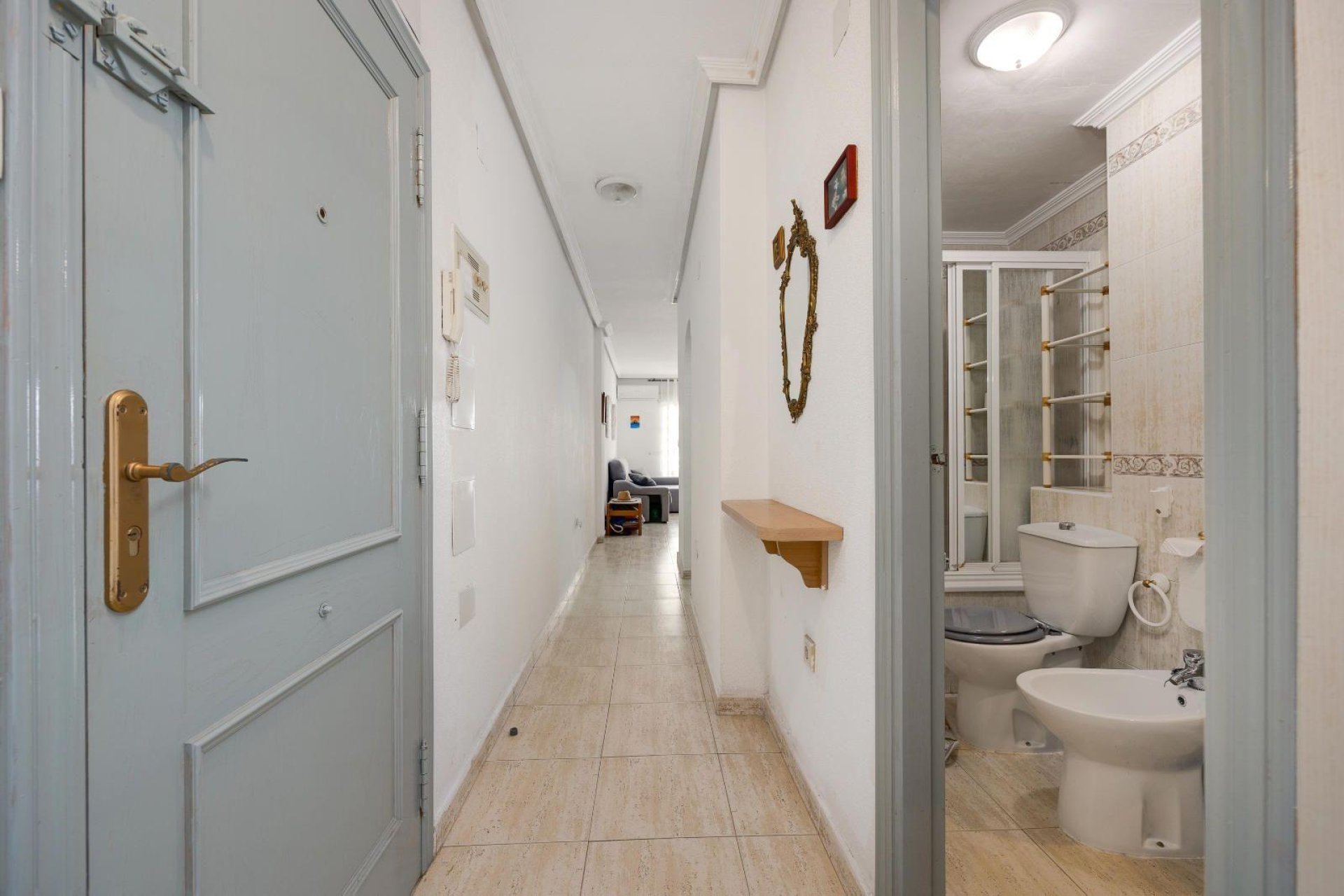 Resale - Apartamento - Torrevieja - Playa del Cura