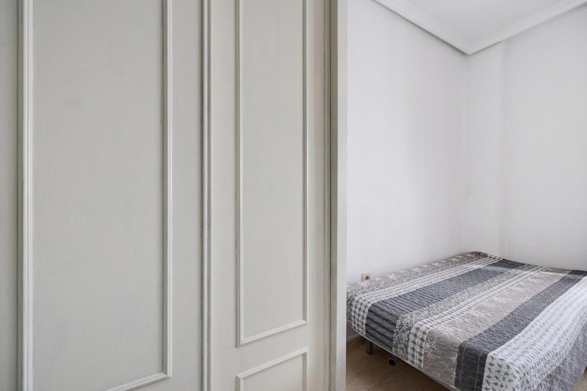 Resale - Apartamento - Torrevieja - Playa del Cura