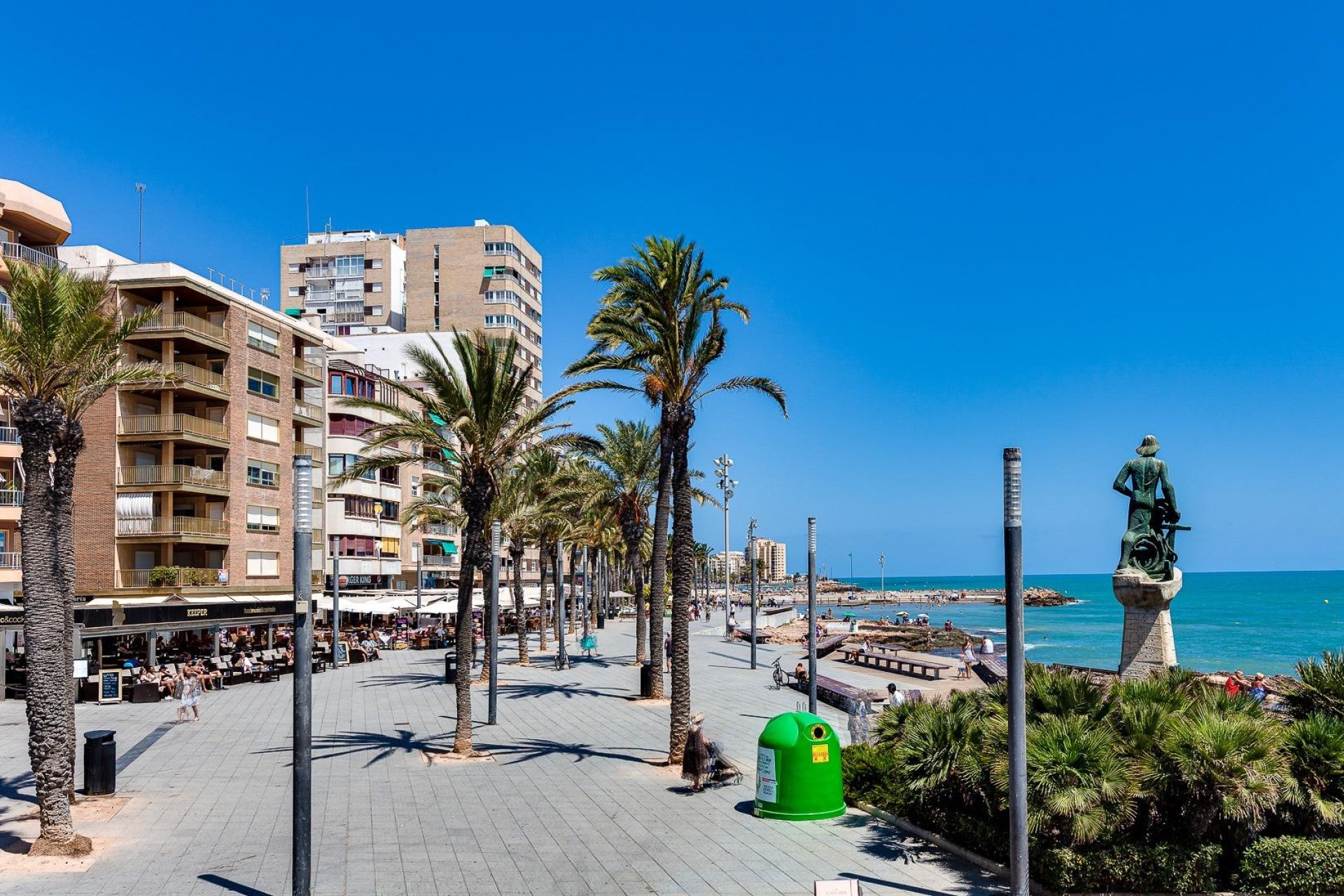 Resale - Apartamento - Torrevieja - Playa del Cura