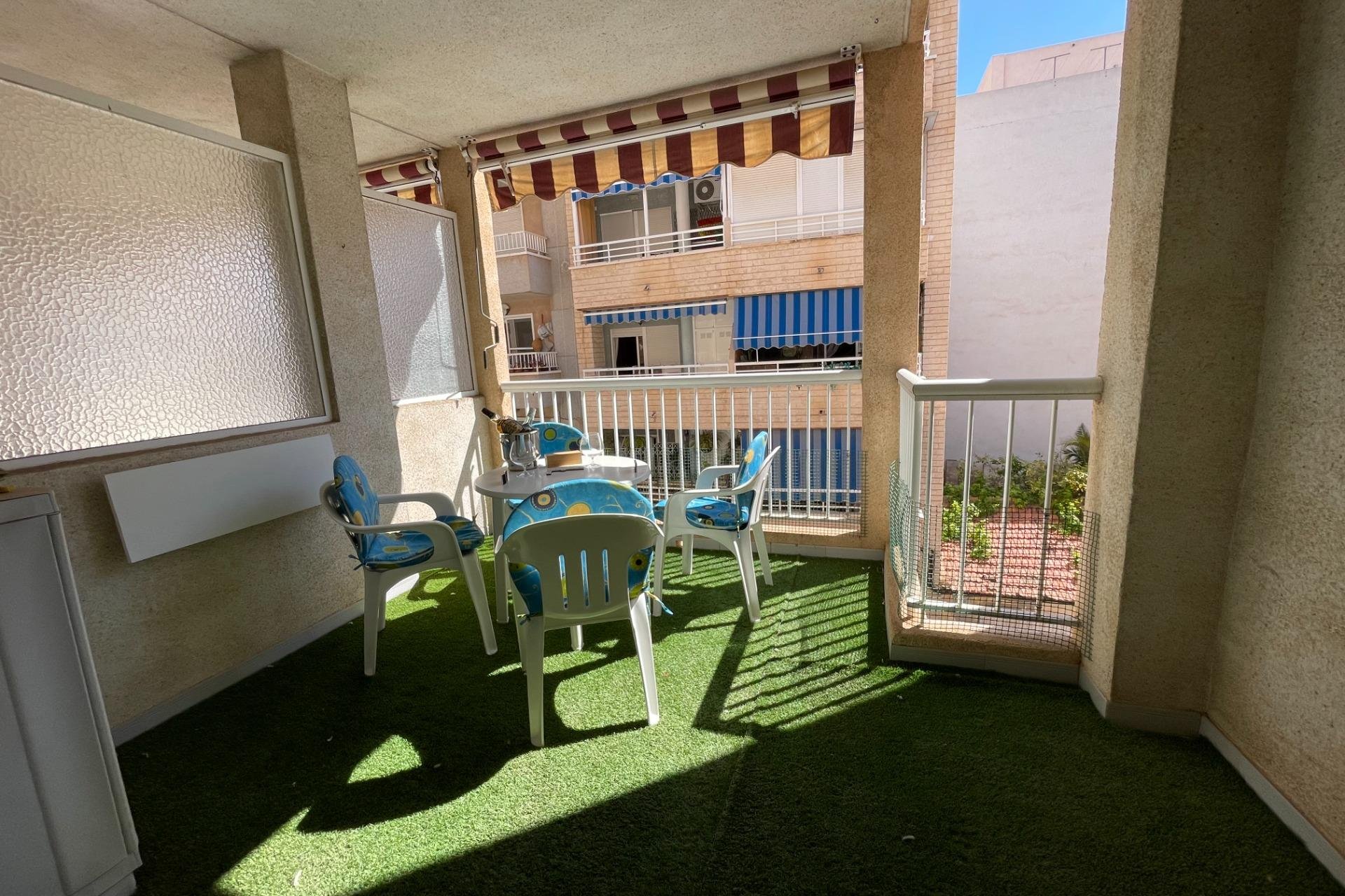 Resale - Apartamento - Torrevieja - Playa del Cura