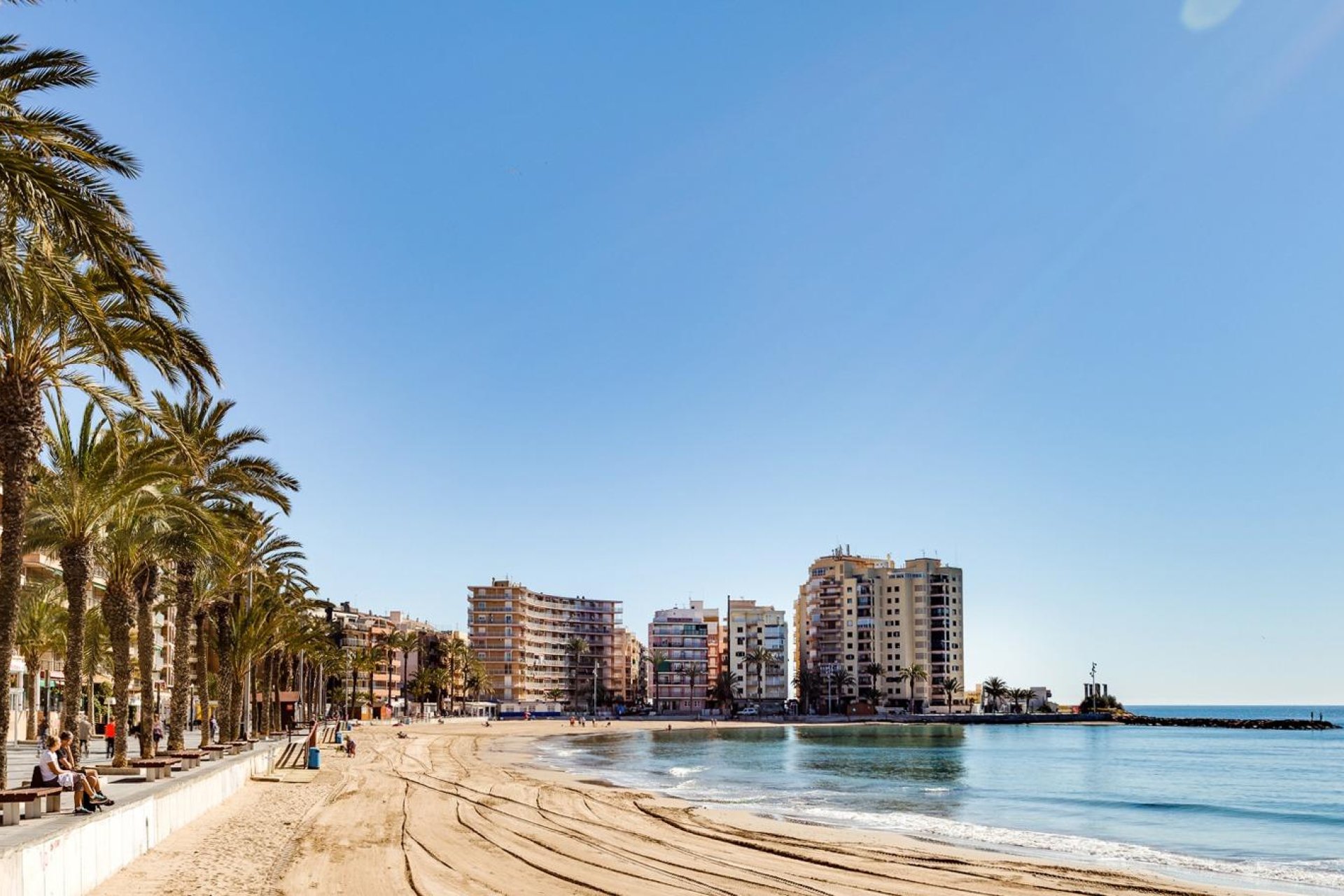 Resale - Apartamento - Torrevieja - Playa del Cura