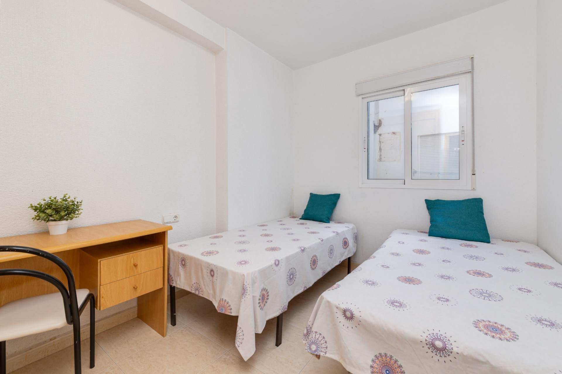 Resale - Apartamento - Torrevieja - Playa del Cura