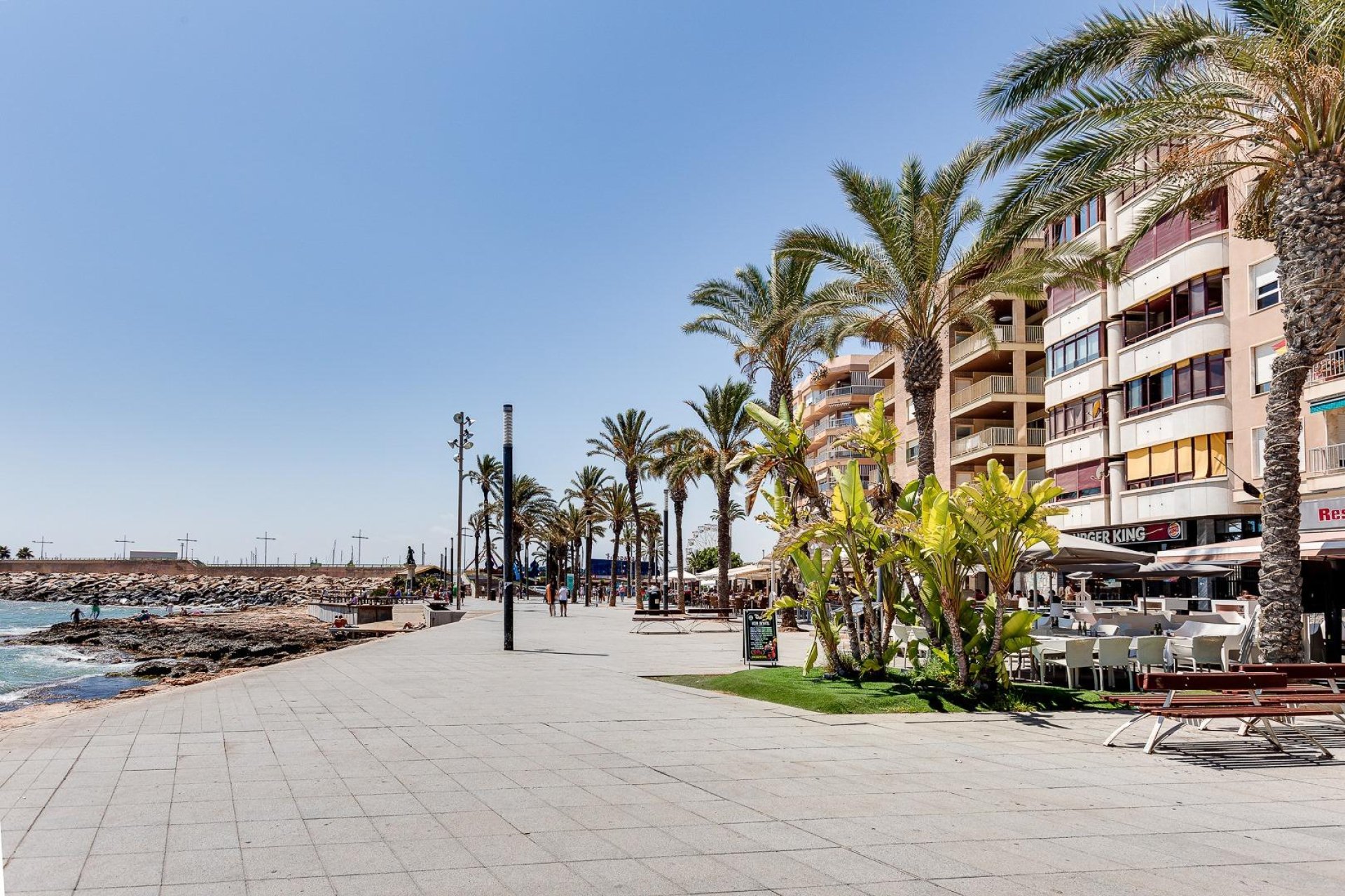 Resale - Apartamento - Torrevieja - Playa del Cura