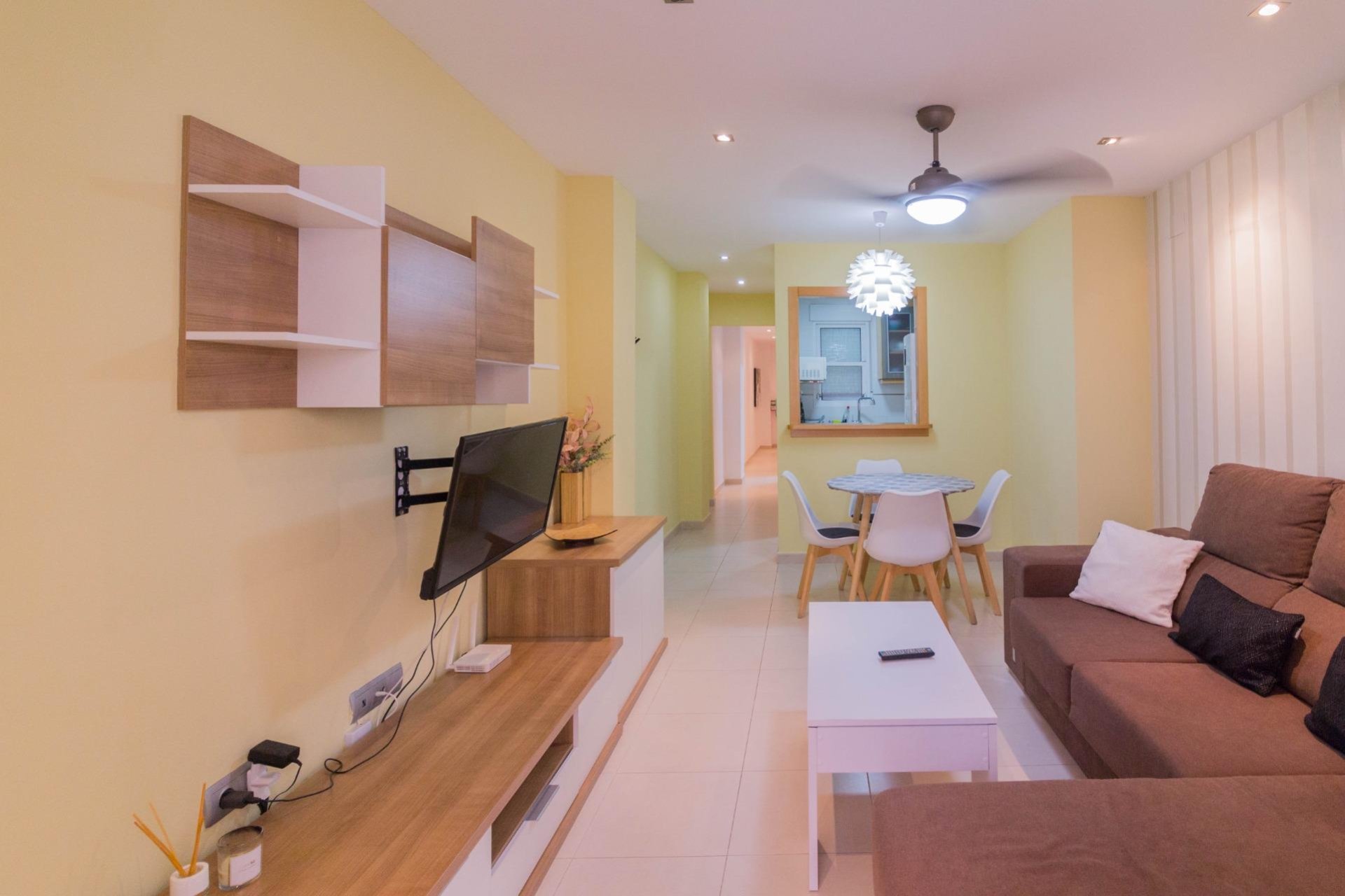 Resale - Apartamento - Torrevieja - Playa del Cura