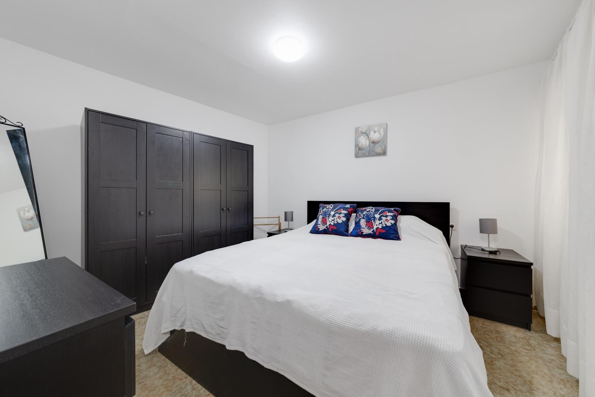 Resale - Apartamento - Torrevieja - Playa del Cura