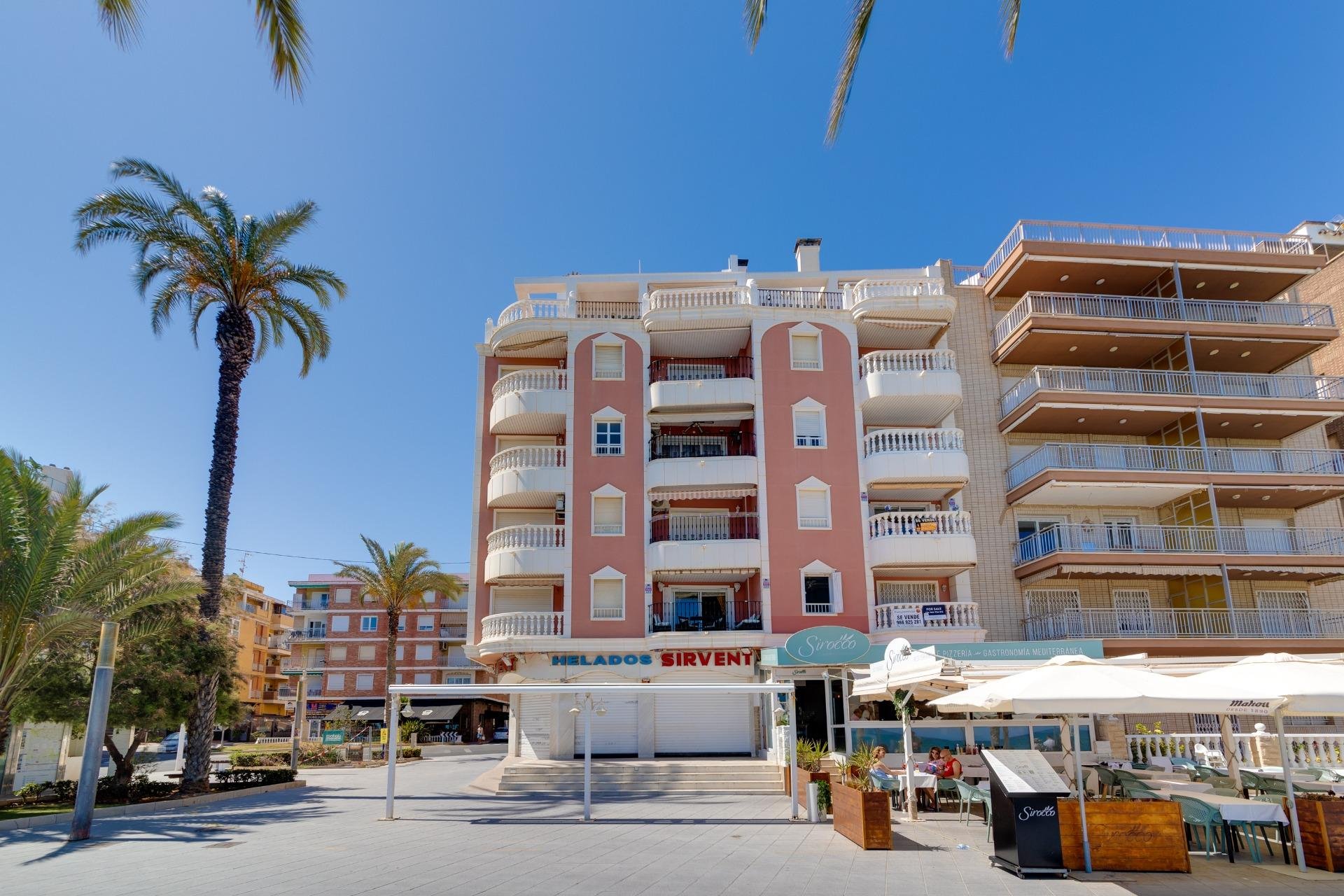 Resale - Apartamento - Torrevieja - Playa del Cura