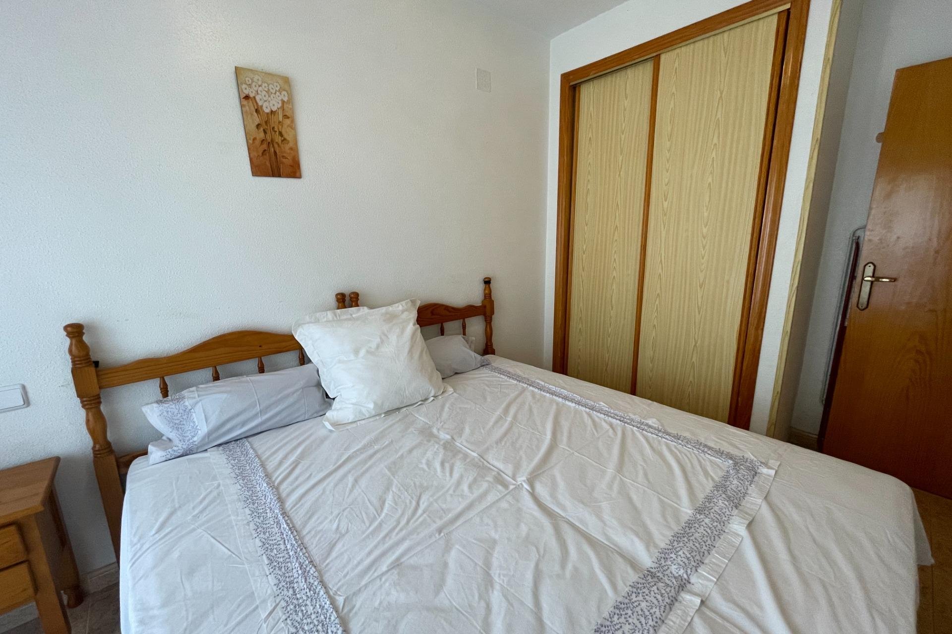 Resale - Apartamento - Torrevieja - Playa del Cura