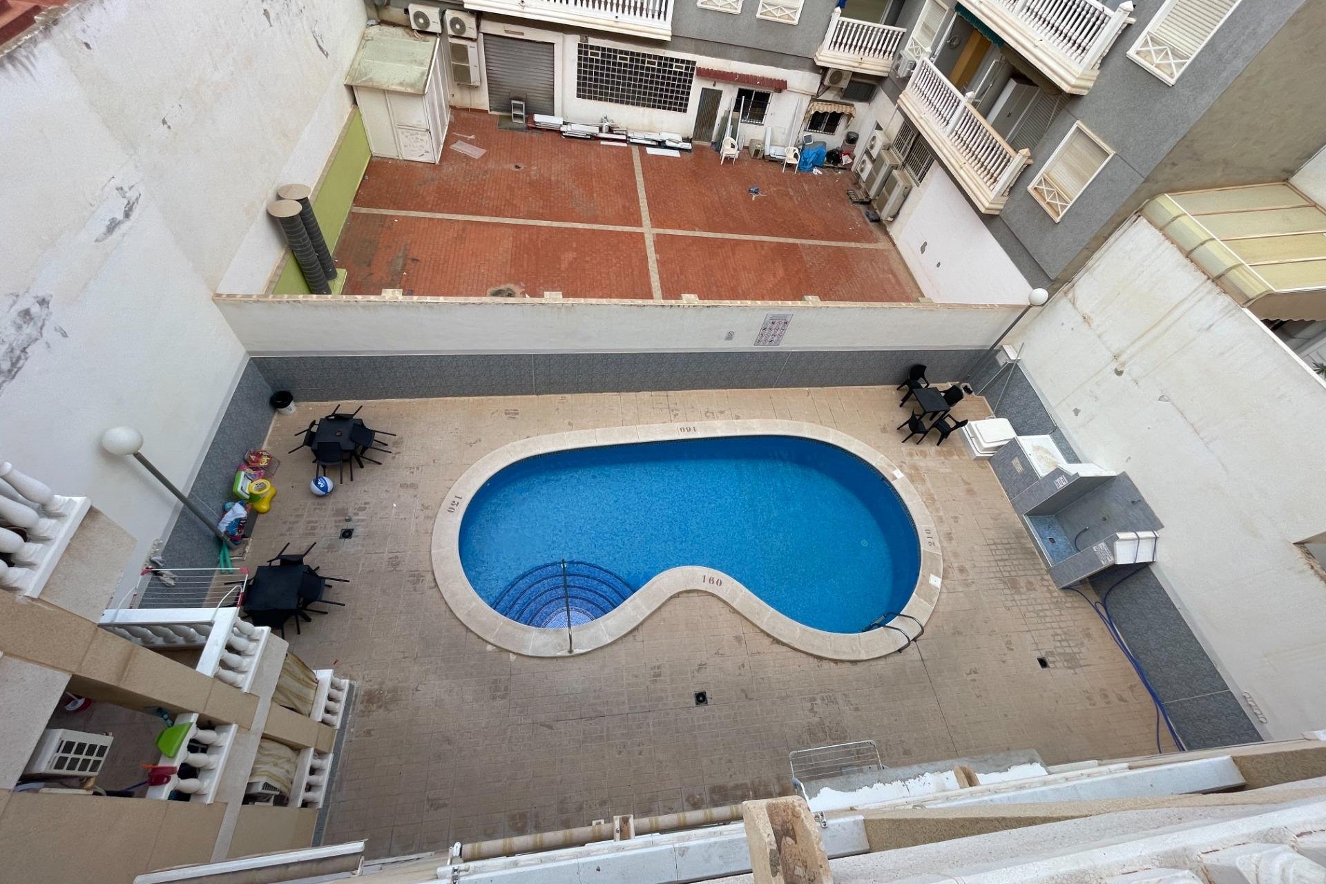 Resale - Apartamento - Torrevieja - Playa del Cura