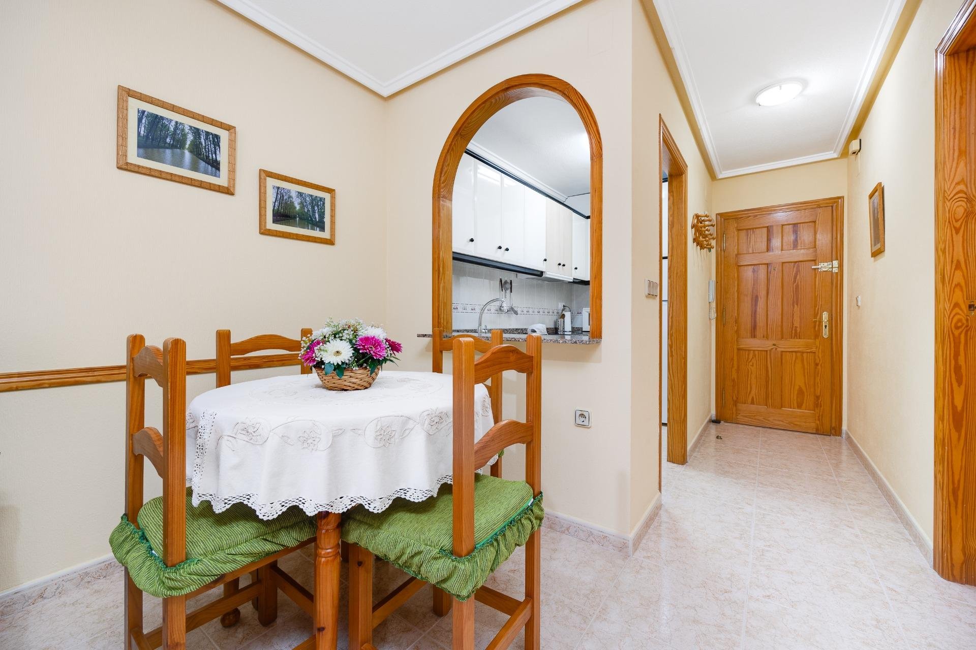 Resale - Apartamento - Torrevieja - Playa del Cura