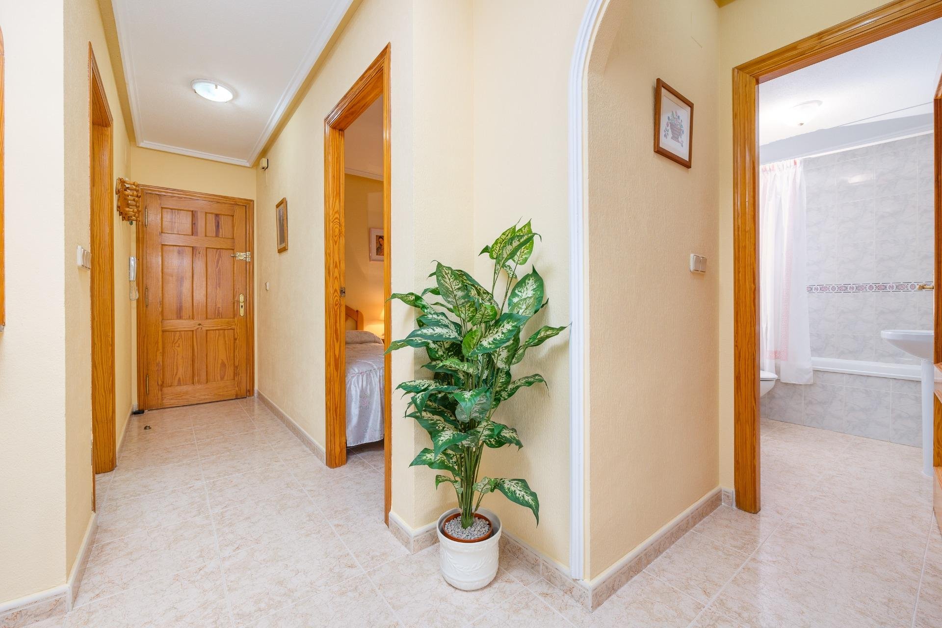 Resale - Apartamento - Torrevieja - Playa del Cura