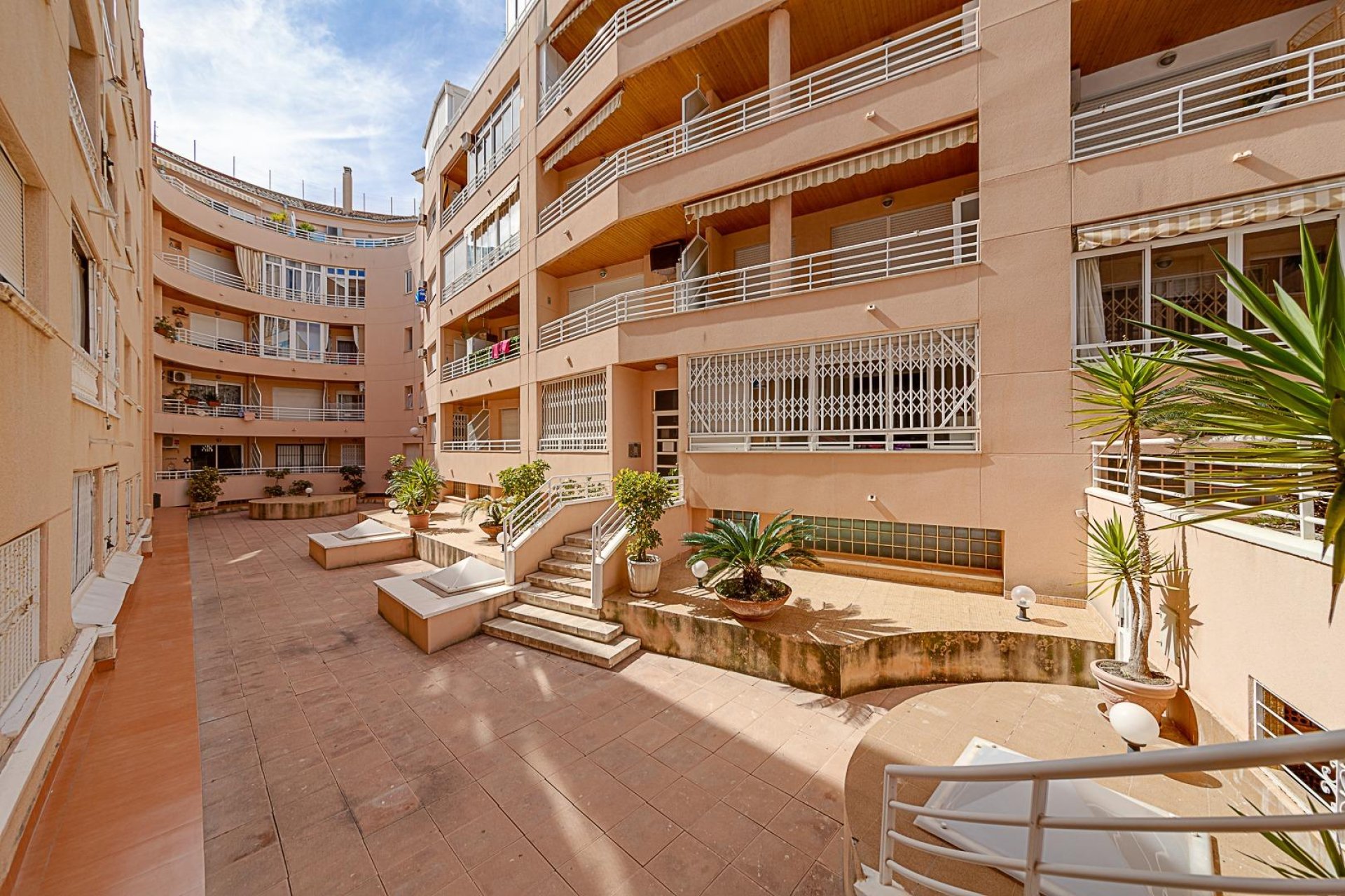 Resale - Apartamento - Torrevieja - Playa del Cura