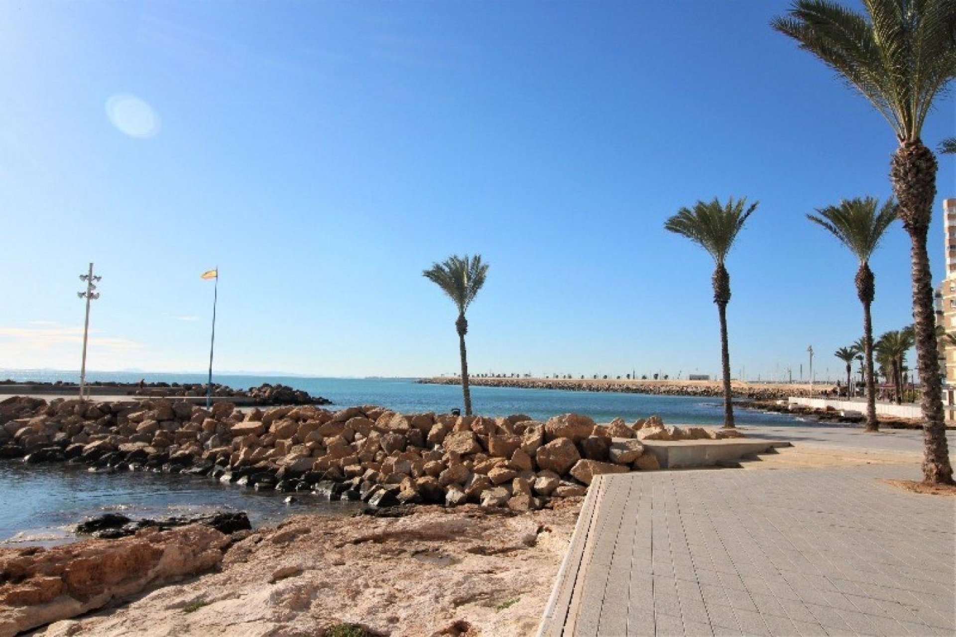 Resale - Apartamento - Torrevieja - Playa del Cura