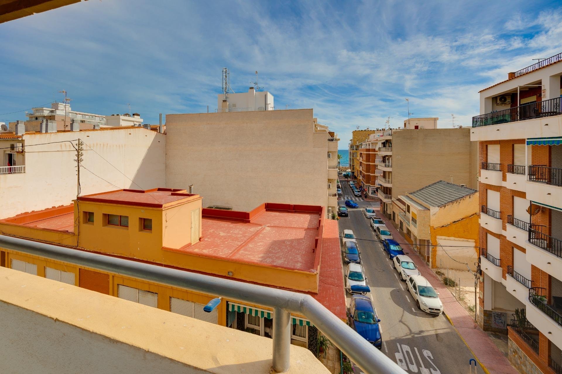 Resale - Apartamento - Torrevieja - Playa del Cura