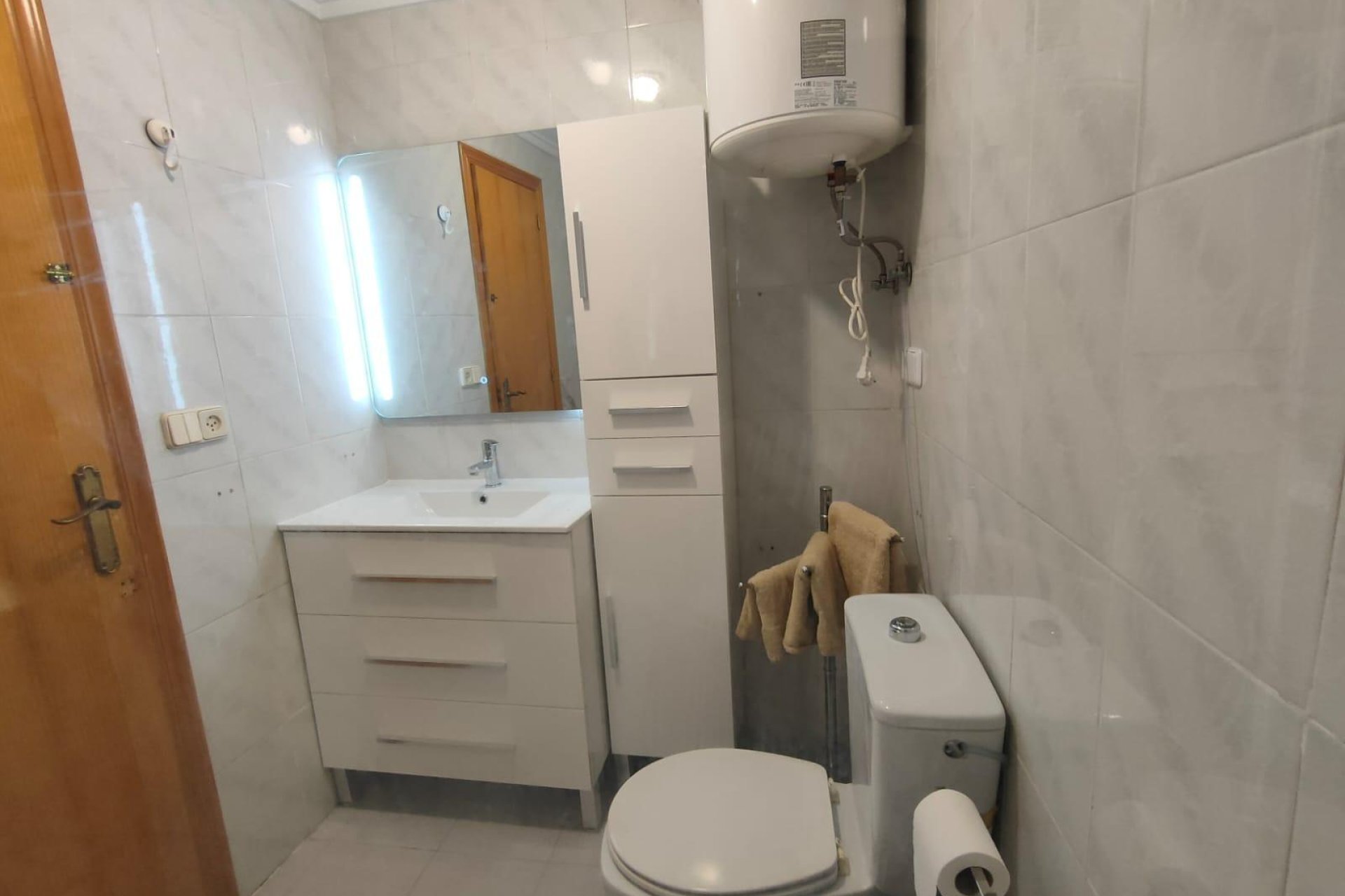 Resale - Apartamento - Torrevieja - Playa del Cura