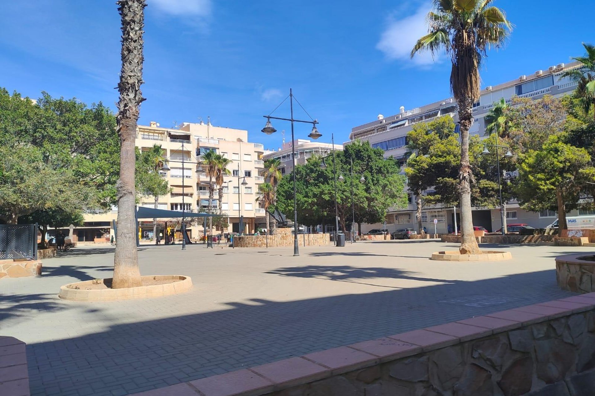 Resale - Apartamento - Torrevieja - Playa del Cura