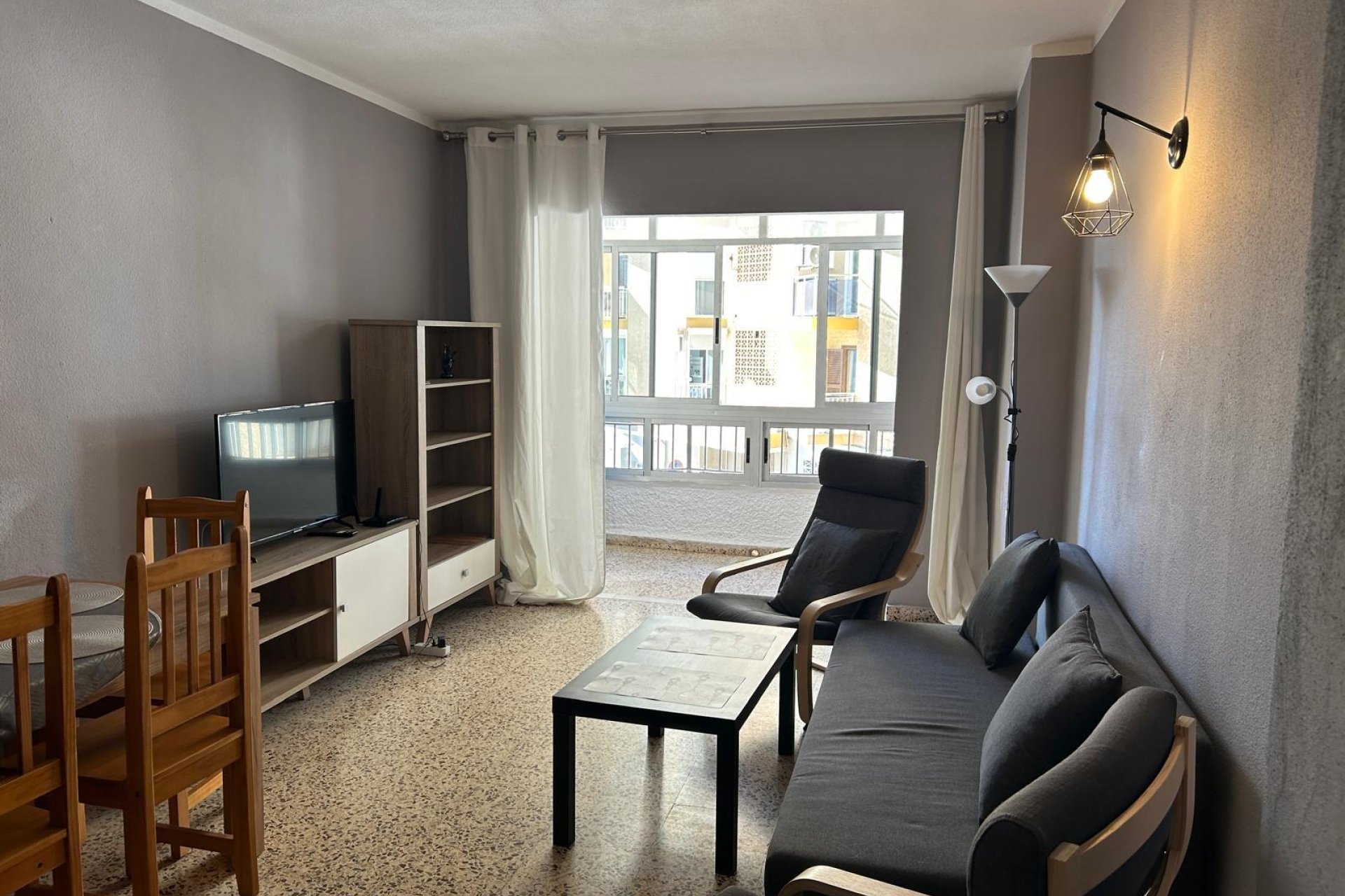 Resale - Apartamento - Torrevieja - Playa del Cura