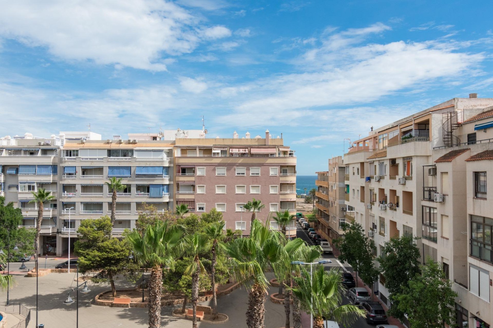 Resale - Apartamento - Torrevieja - Playa del Cura