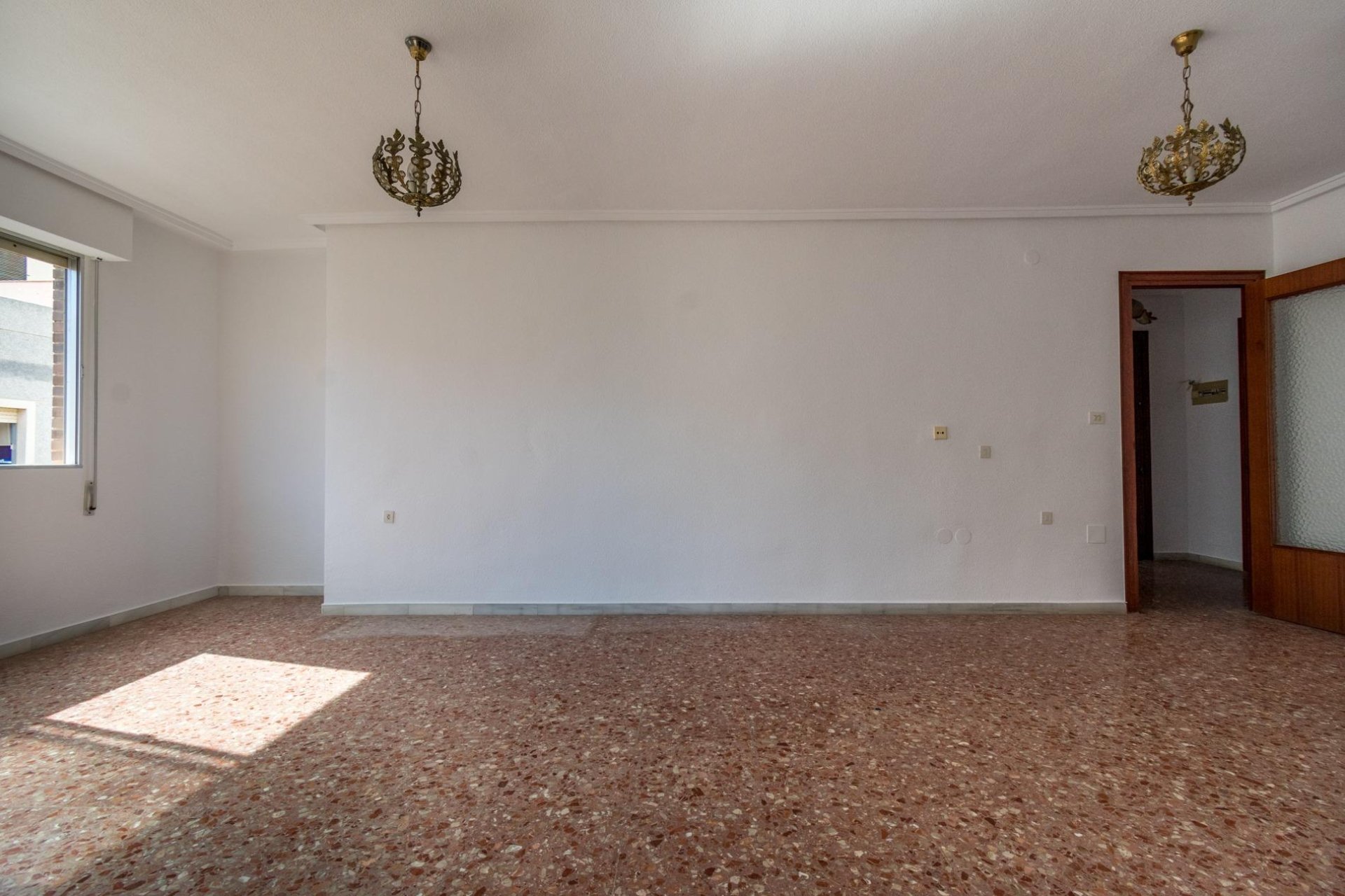 Resale - Apartamento - Torrevieja - Playa del Cura