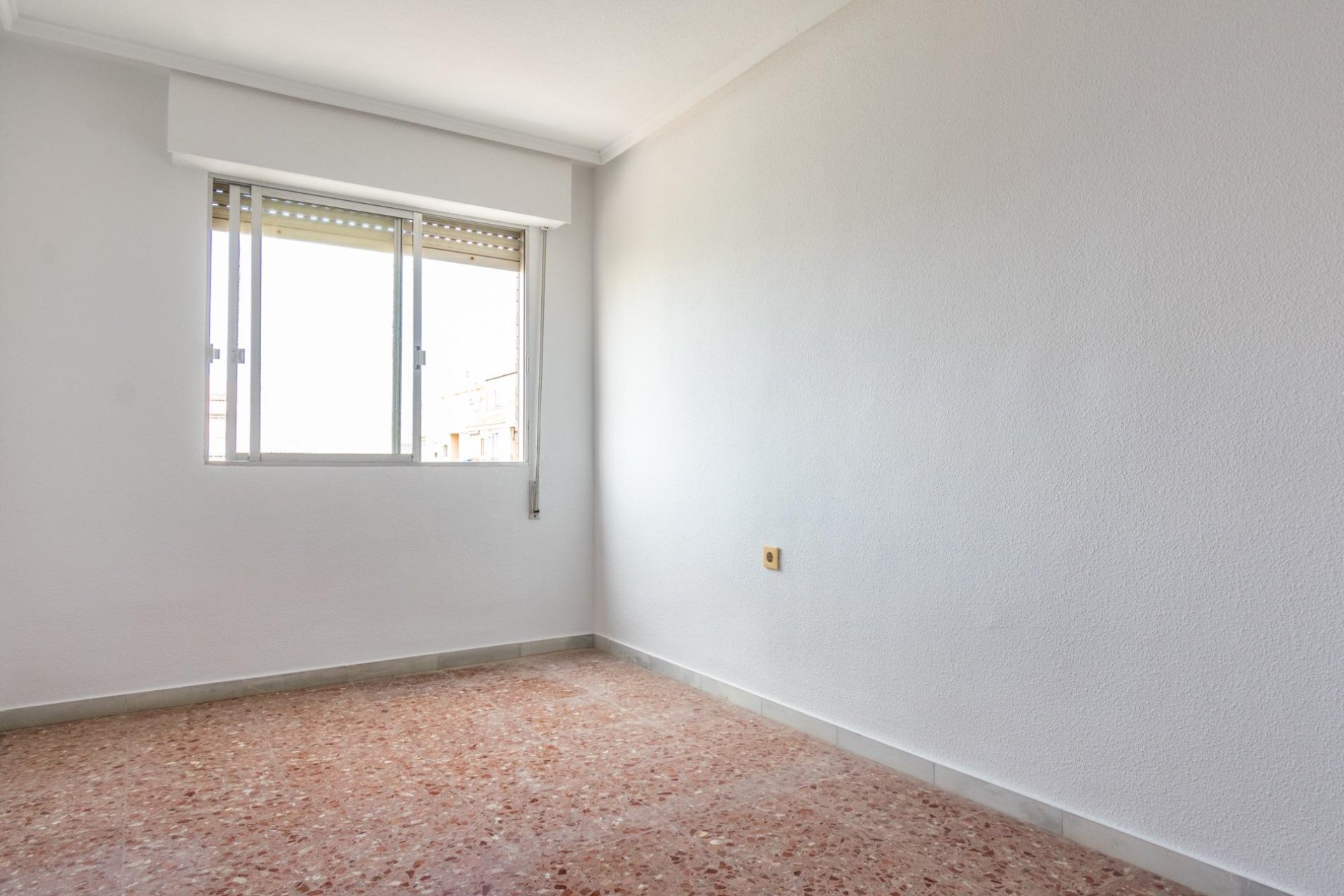 Resale - Apartamento - Torrevieja - Playa del Cura