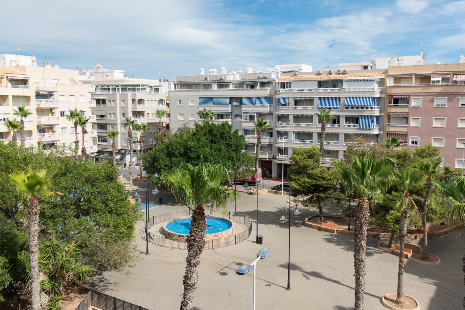 Resale - Apartamento - Torrevieja - Playa del Cura