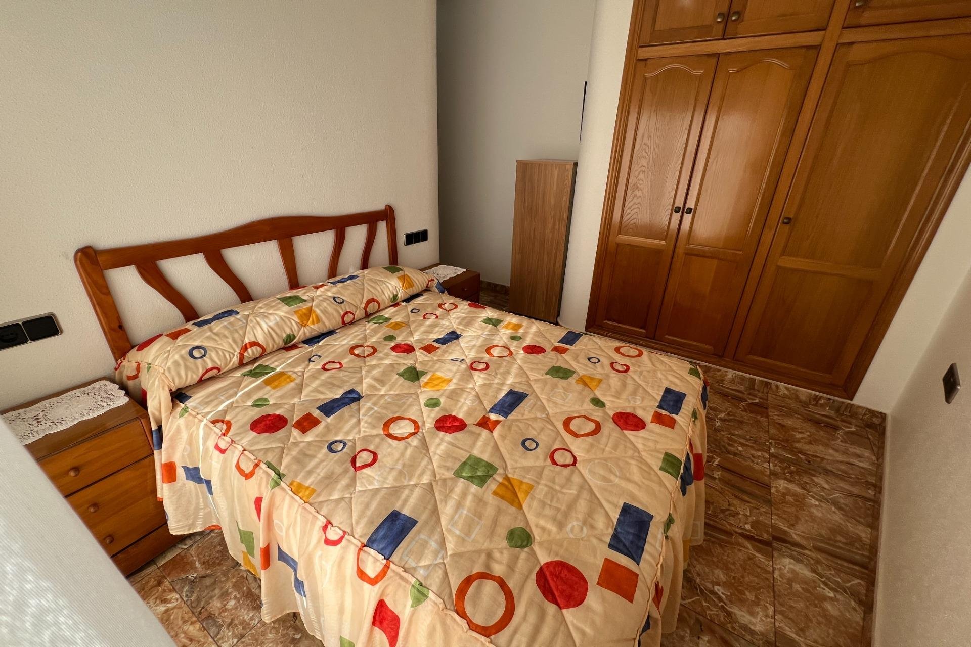 Resale - Apartamento - Torrevieja - Playa del Cura