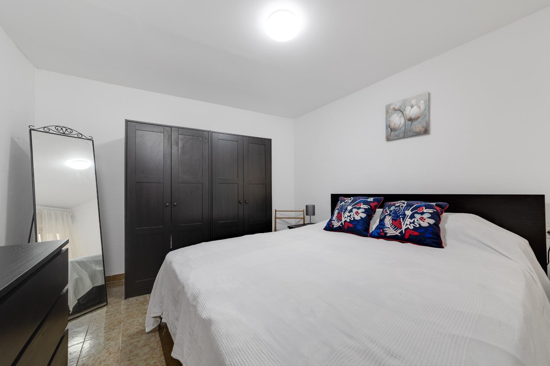 Resale - Apartamento - Torrevieja - Playa del Cura