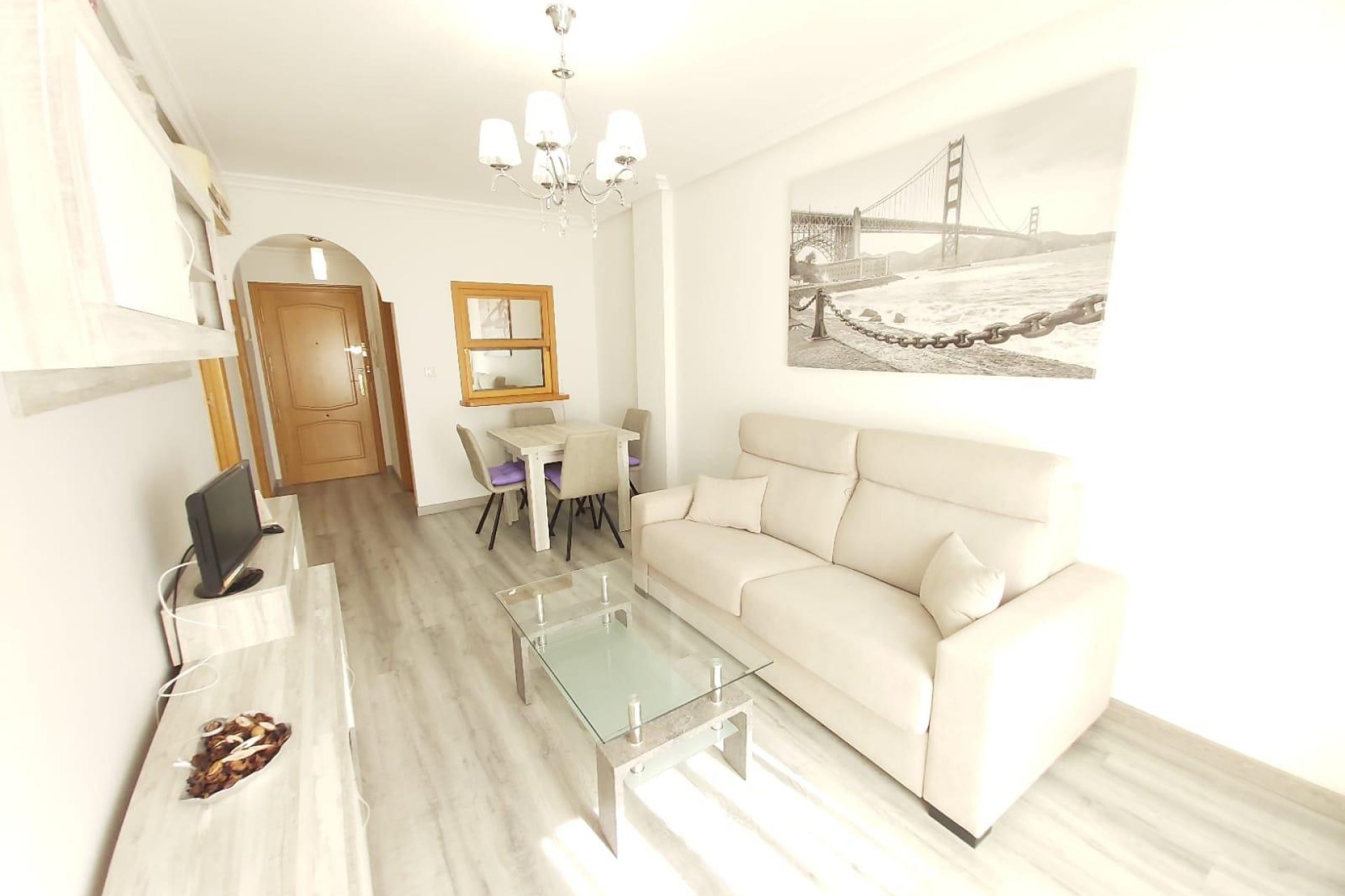 Resale - Apartamento - Torrevieja - Playa del Cura