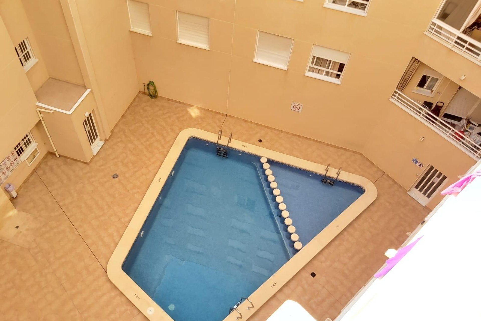 Resale - Apartamento - Torrevieja - Playa del Cura